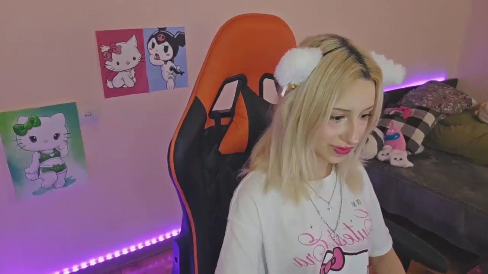 Gallery image thumbnail from PureBlush_xo's myfreecams stream on, 02/23/2026, 07:35 image 2 of 20