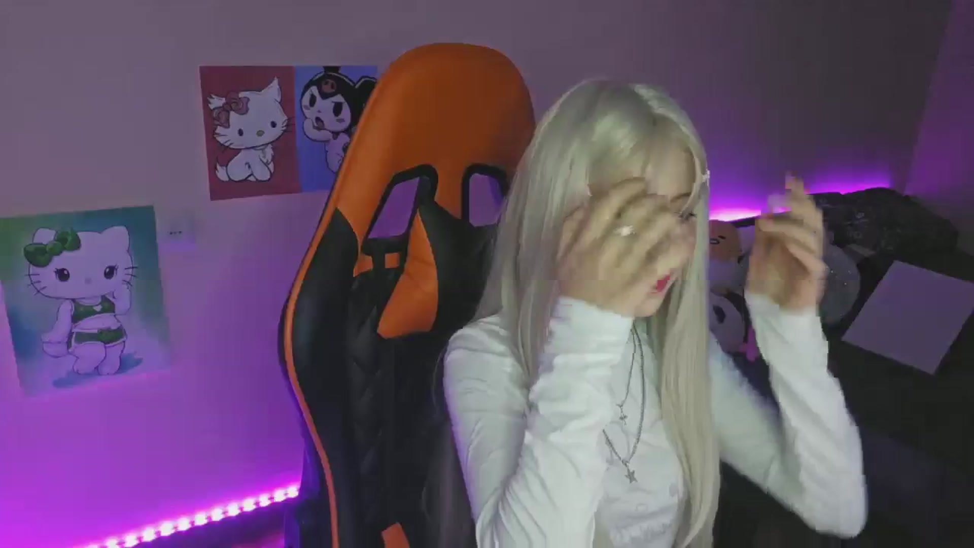 Gallery image thumbnail from PureBlush_xo's myfreecams stream on, 02/24/2026, 04:27 image 4 of 20