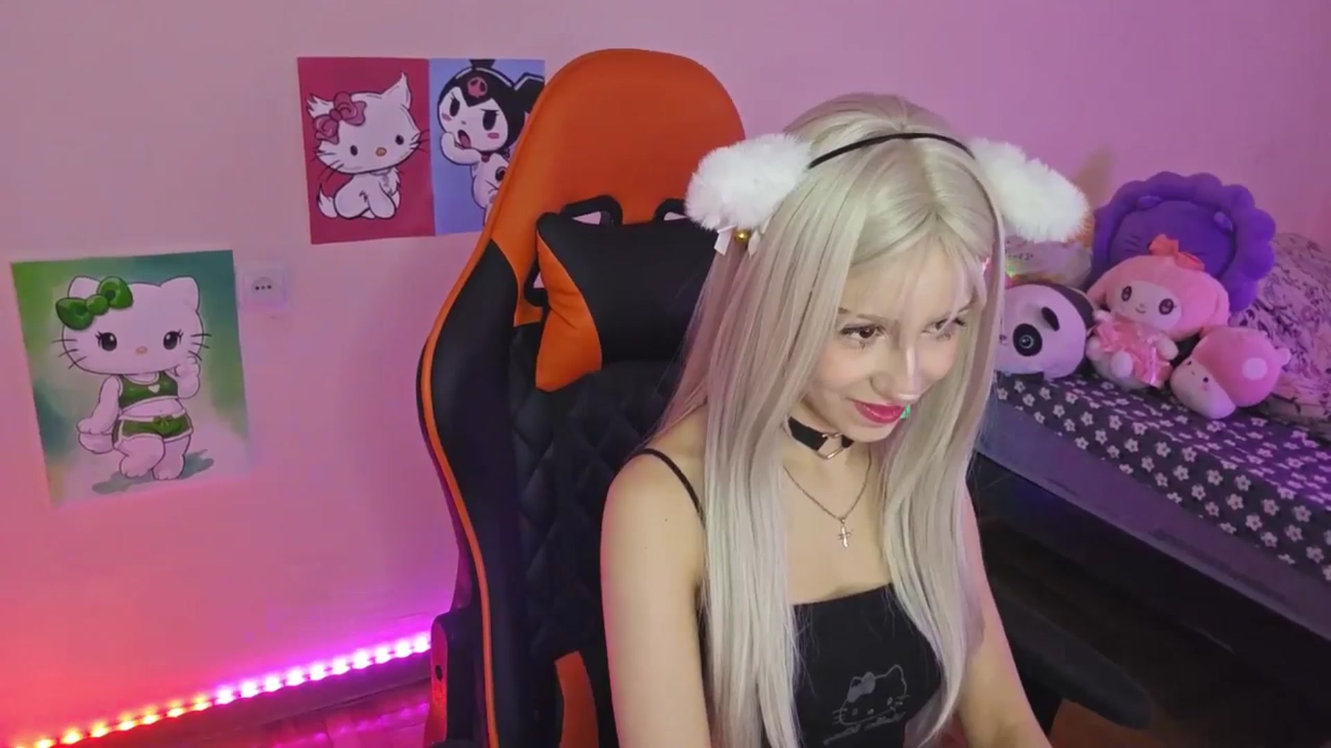 Gallery image thumbnail from PureBlush_xo's myfreecams stream on, 03/17/2026, 05:22 image 4 of 20