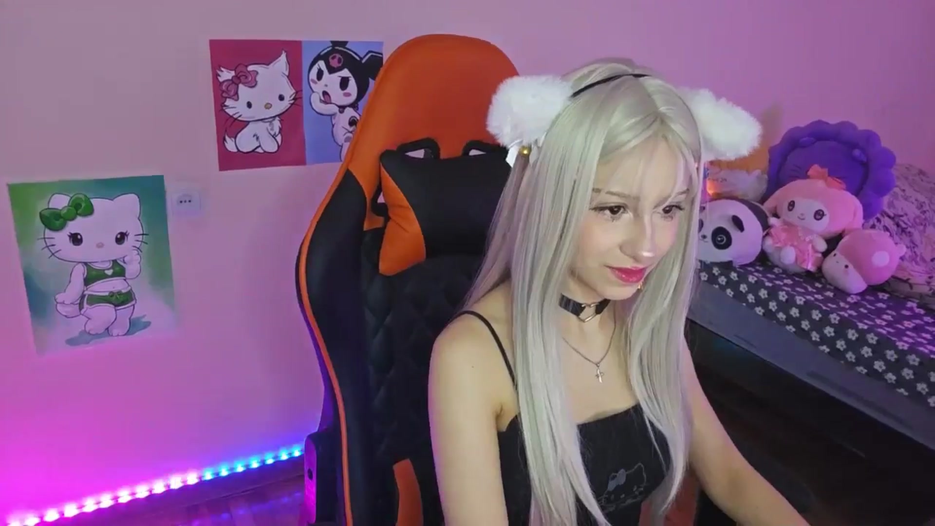 Gallery image thumbnail from PureBlush_xo's myfreecams stream on, 03/17/2026, 05:22 image 20 of 20