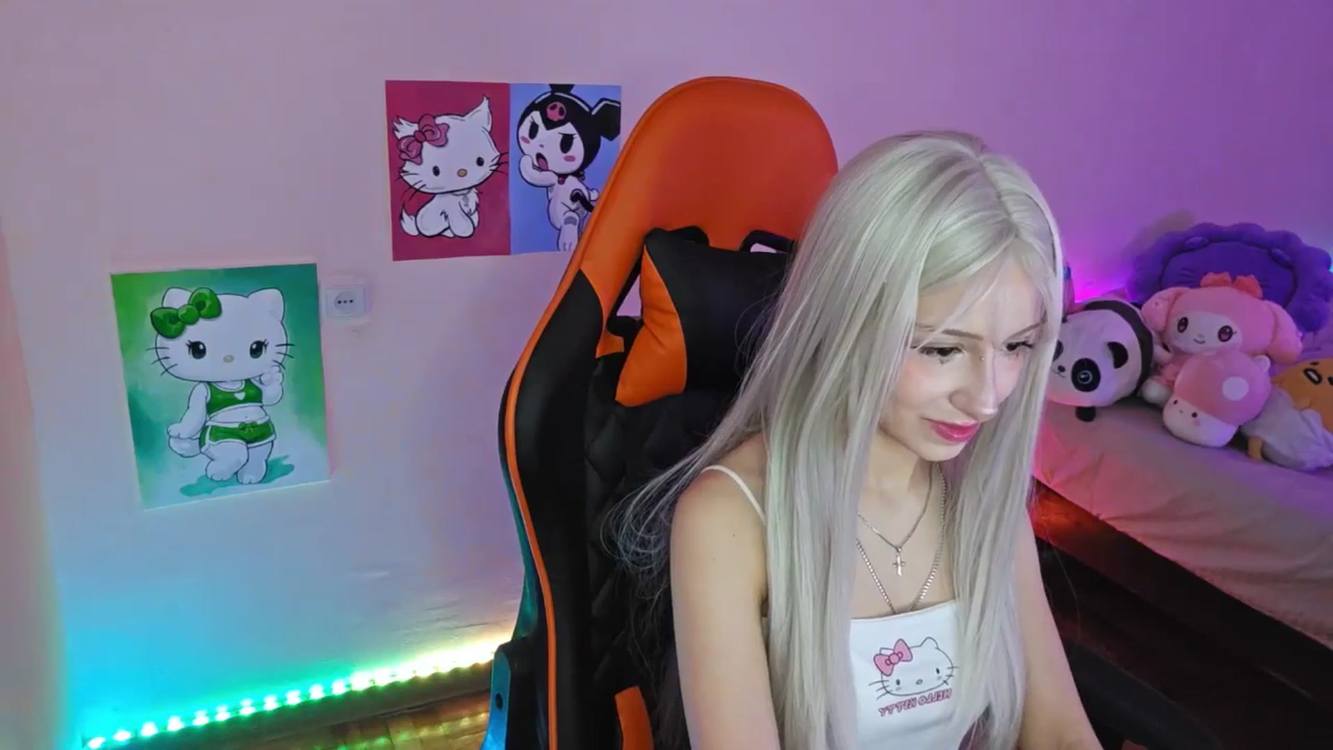 Gallery image thumbnail from PureBlush_xo's myfreecams stream on, 03/23/2026, 07:54 image 19 of 20