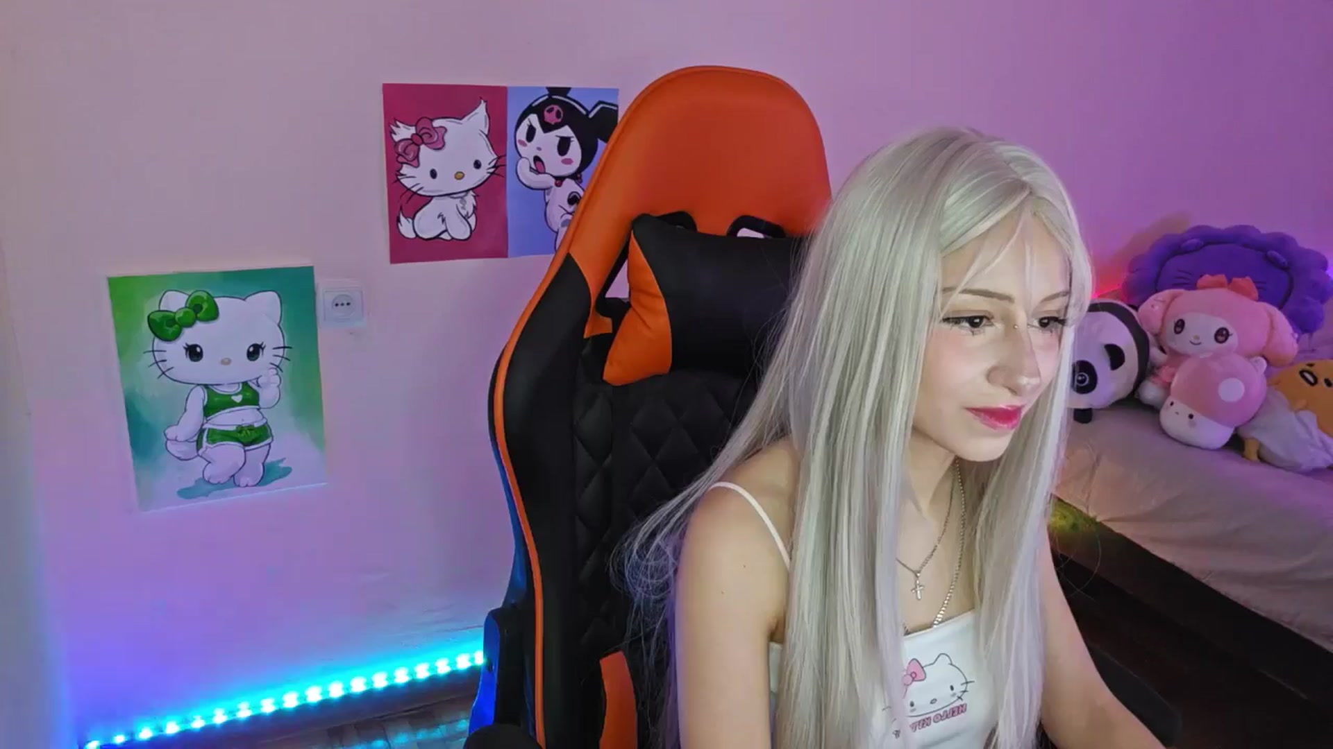 Gallery image thumbnail from PureBlush_xo's myfreecams stream on, 03/23/2026, 07:54 image 12 of 20