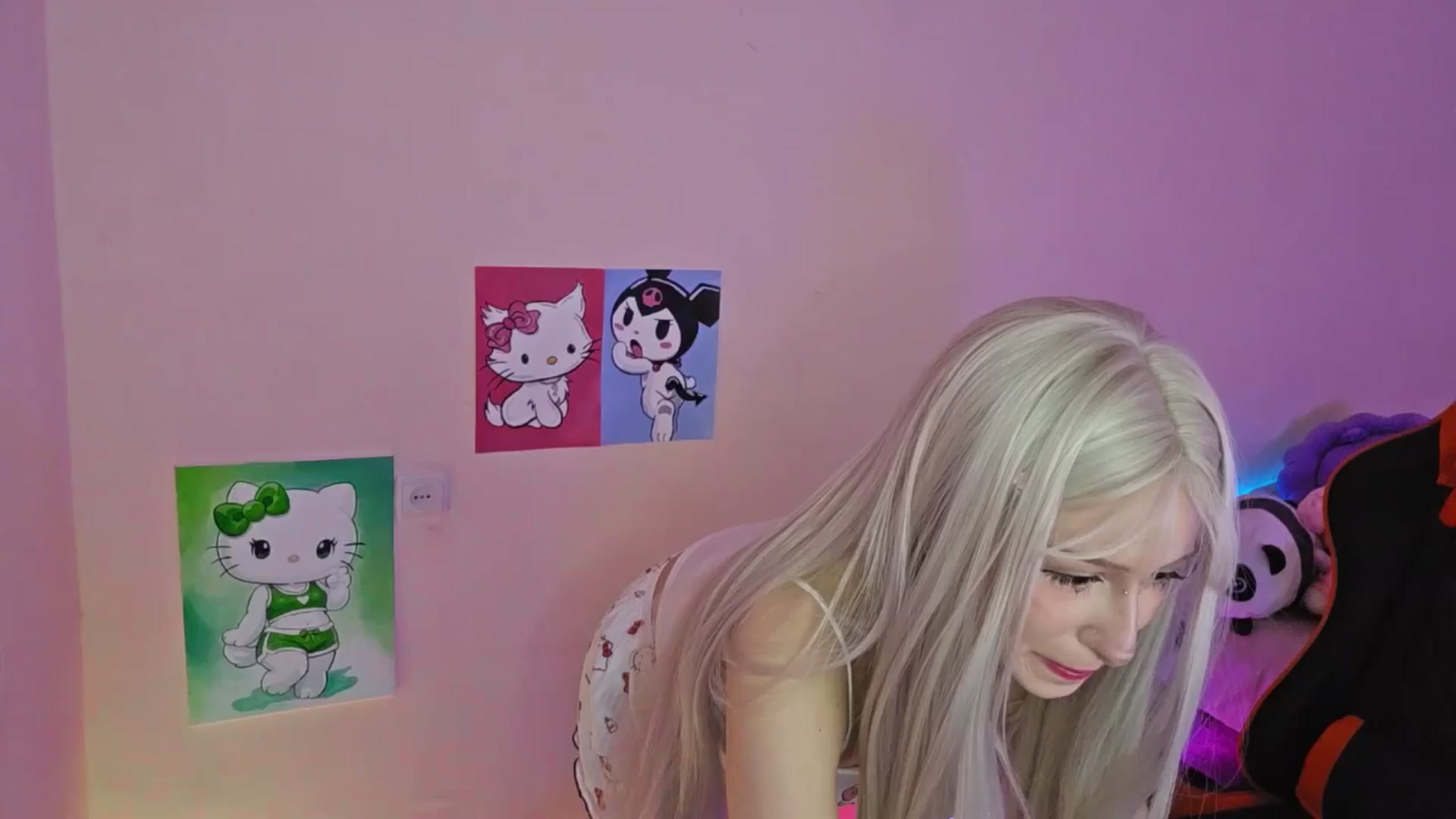 Gallery image thumbnail from PureBlush_xo's myfreecams stream on, 03/23/2026, 07:54 image 1 of 20