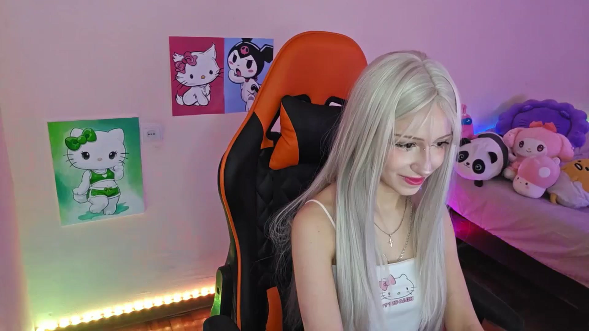 Gallery image thumbnail from PureBlush_xo's myfreecams stream on, 03/23/2026, 07:54 image 14 of 20