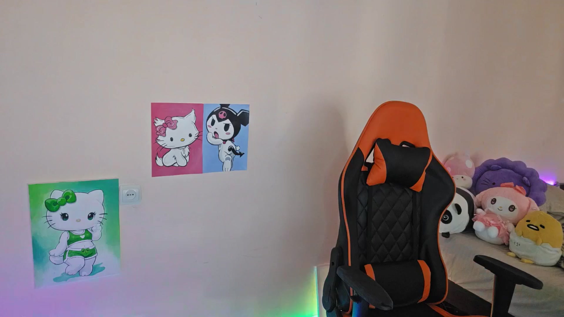 Gallery image thumbnail from PureBlush_xo's myfreecams stream on, 03/24/2026, 07:20 image 8 of 20
