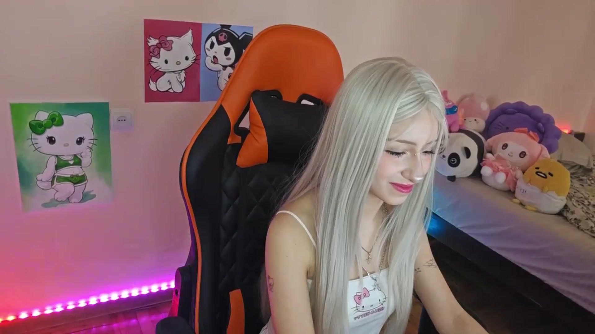 Gallery image thumbnail from PureBlush_xo's myfreecams stream on, 03/24/2026, 07:20 image 20 of 20
