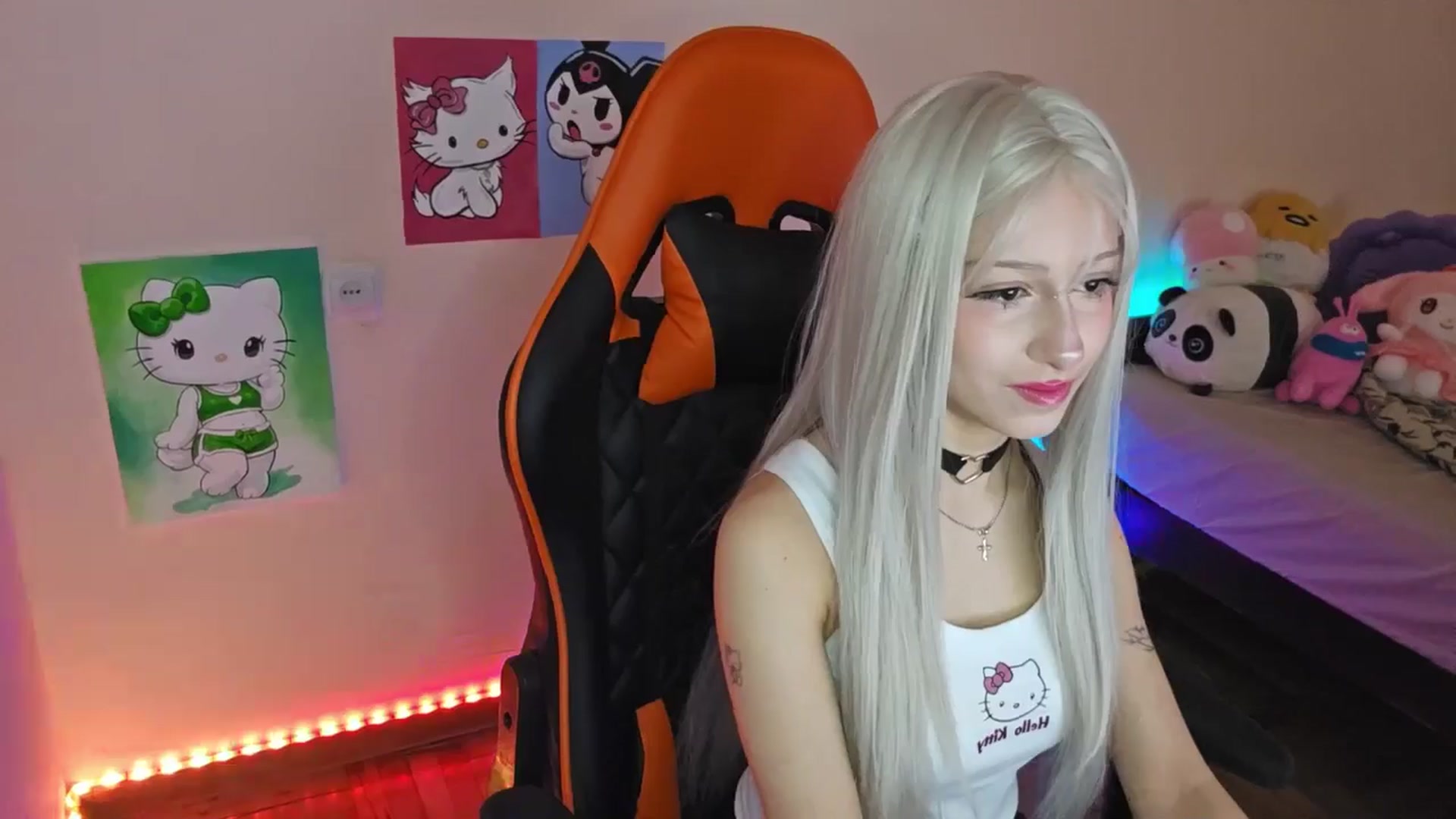 Gallery image thumbnail from PureBlush_xo's myfreecams stream on, 03/25/2026, 08:23 image 6 of 20