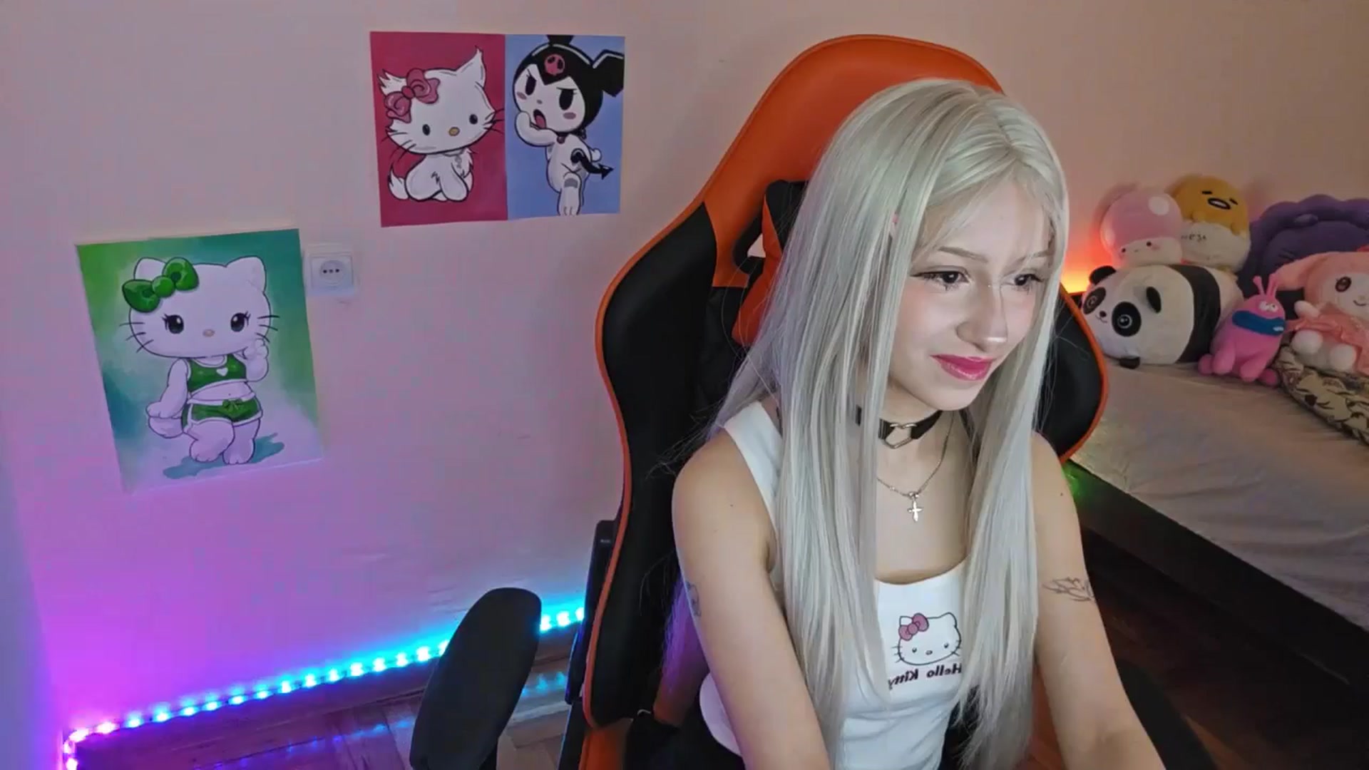Gallery image thumbnail from PureBlush_xo's myfreecams stream on, 03/25/2026, 08:23 image 17 of 20