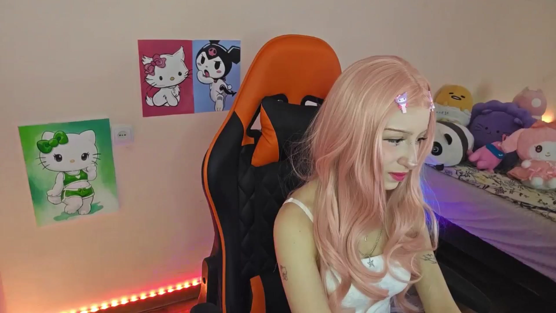 Gallery image thumbnail from PureBlush_xo's myfreecams stream on, 03/29/2026, 05:49 image 20 of 20