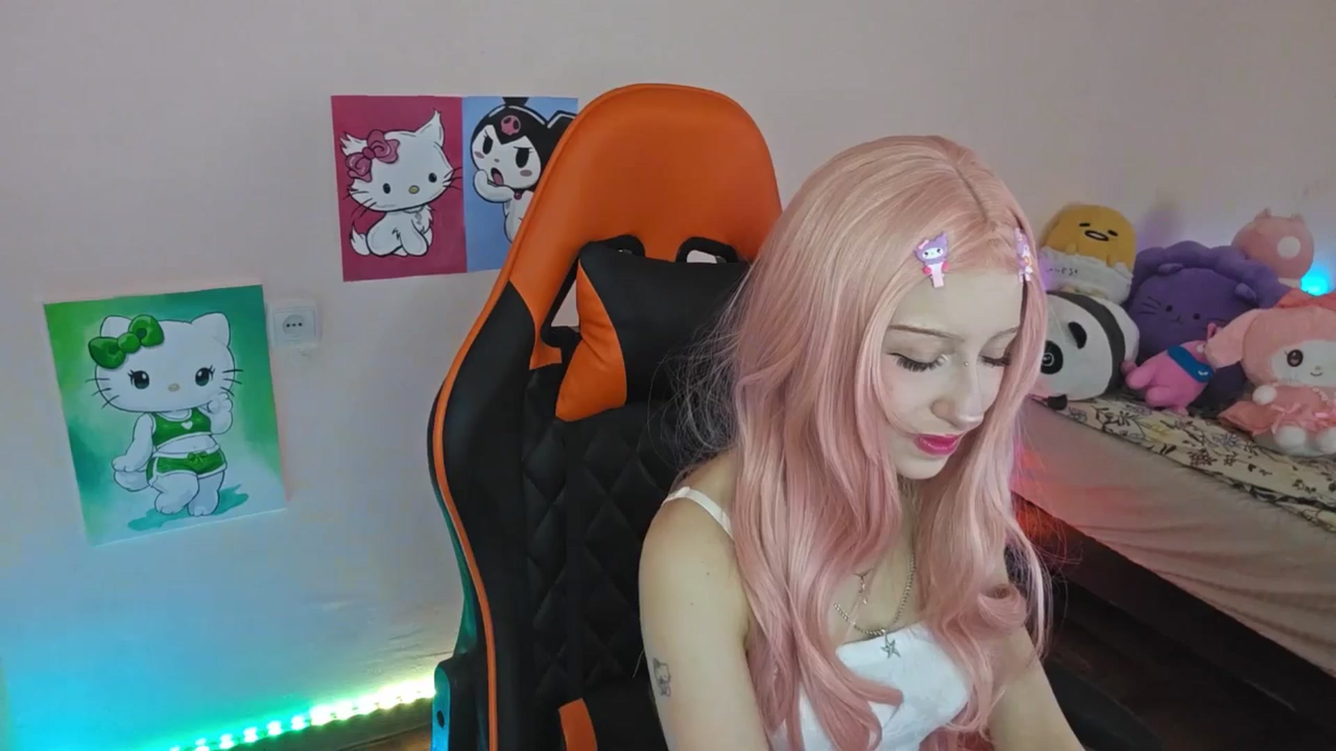 Gallery image thumbnail from PureBlush_xo's myfreecams stream on, 03/29/2026, 05:49 image 10 of 20