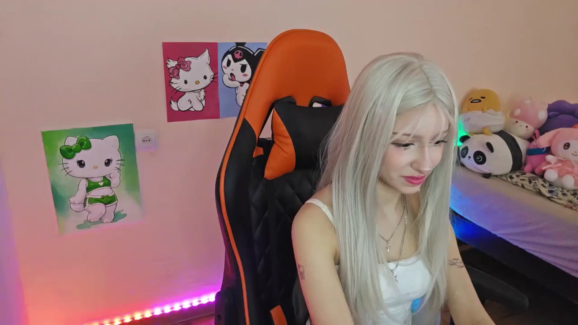Gallery image thumbnail from PureBlush_xo's myfreecams stream on, 03/30/2026, 09:04 image 14 of 20