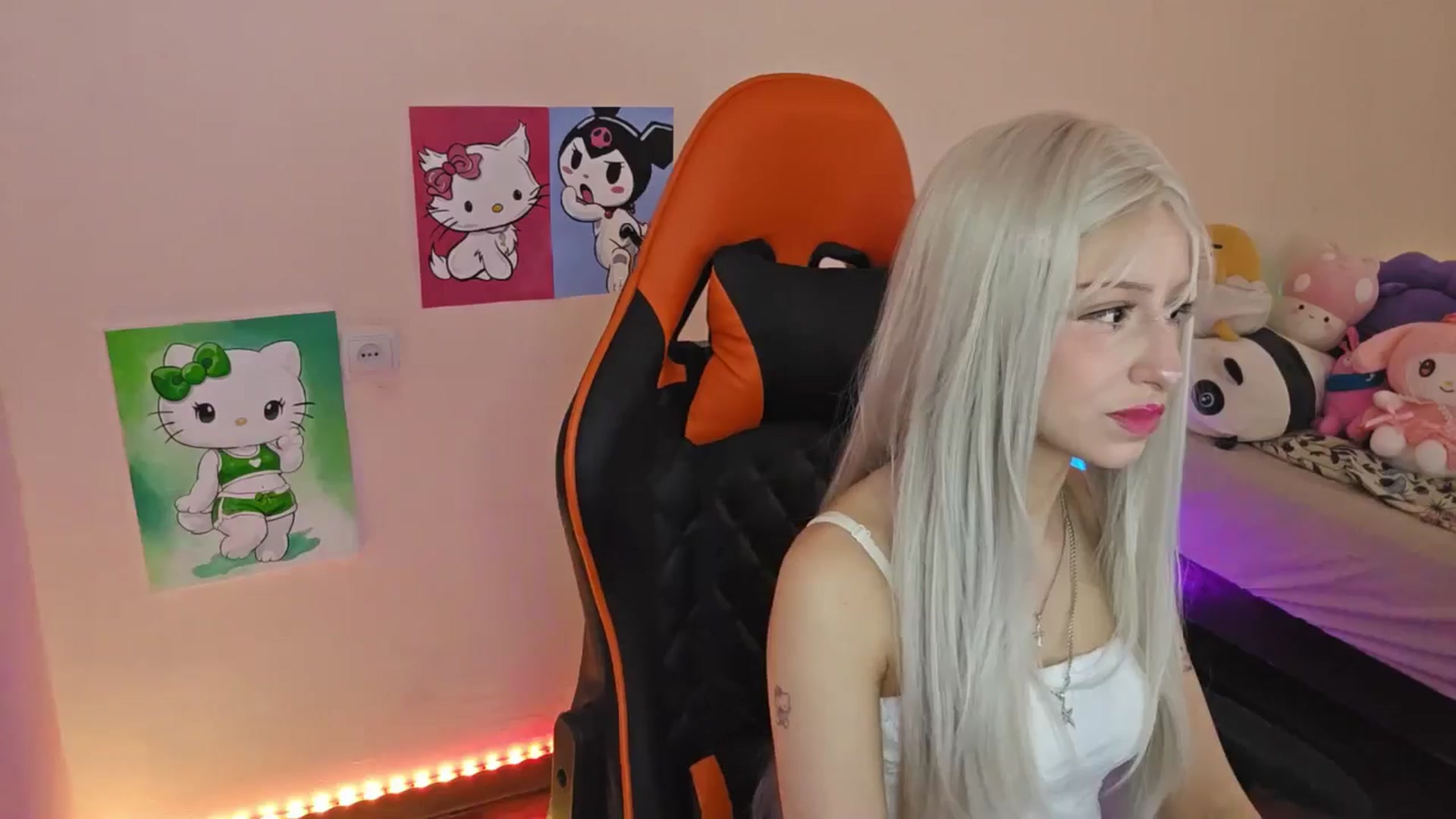 Gallery image thumbnail from PureBlush_xo's myfreecams stream on, 03/30/2026, 09:04 image 16 of 20