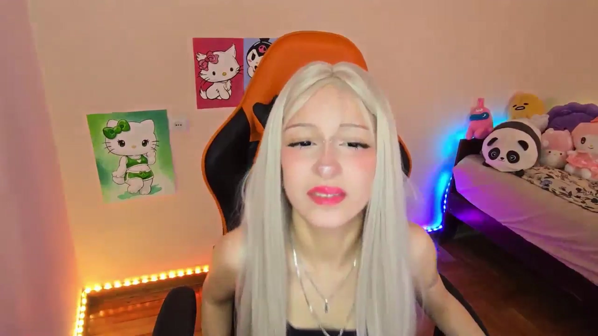 Gallery image thumbnail from PureBlush_xo's myfreecams stream on, 03/31/2026, 05:27 image 13 of 20