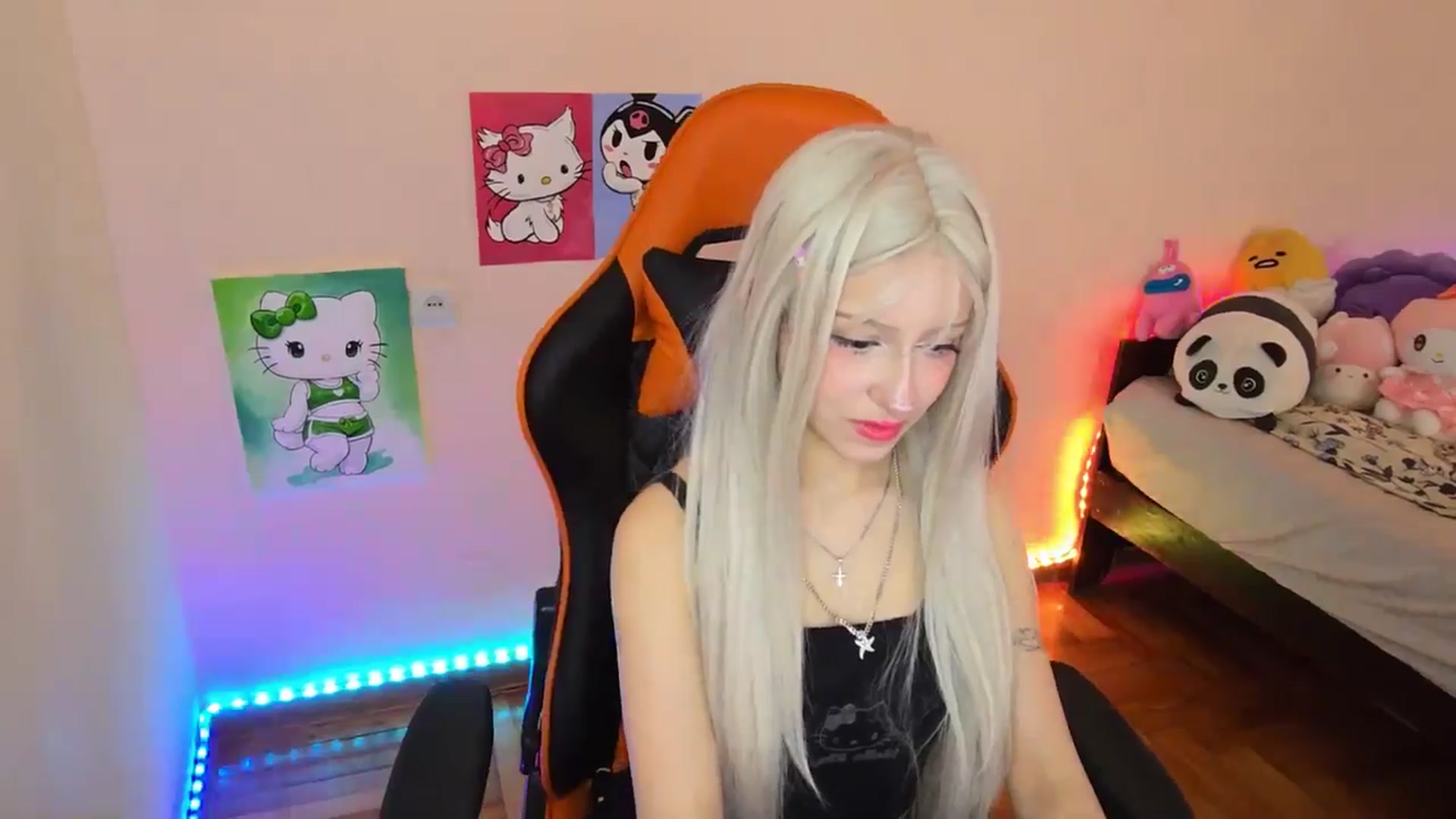 Gallery image thumbnail from PureBlush_xo's myfreecams stream on, 03/31/2026, 05:27 image 14 of 20