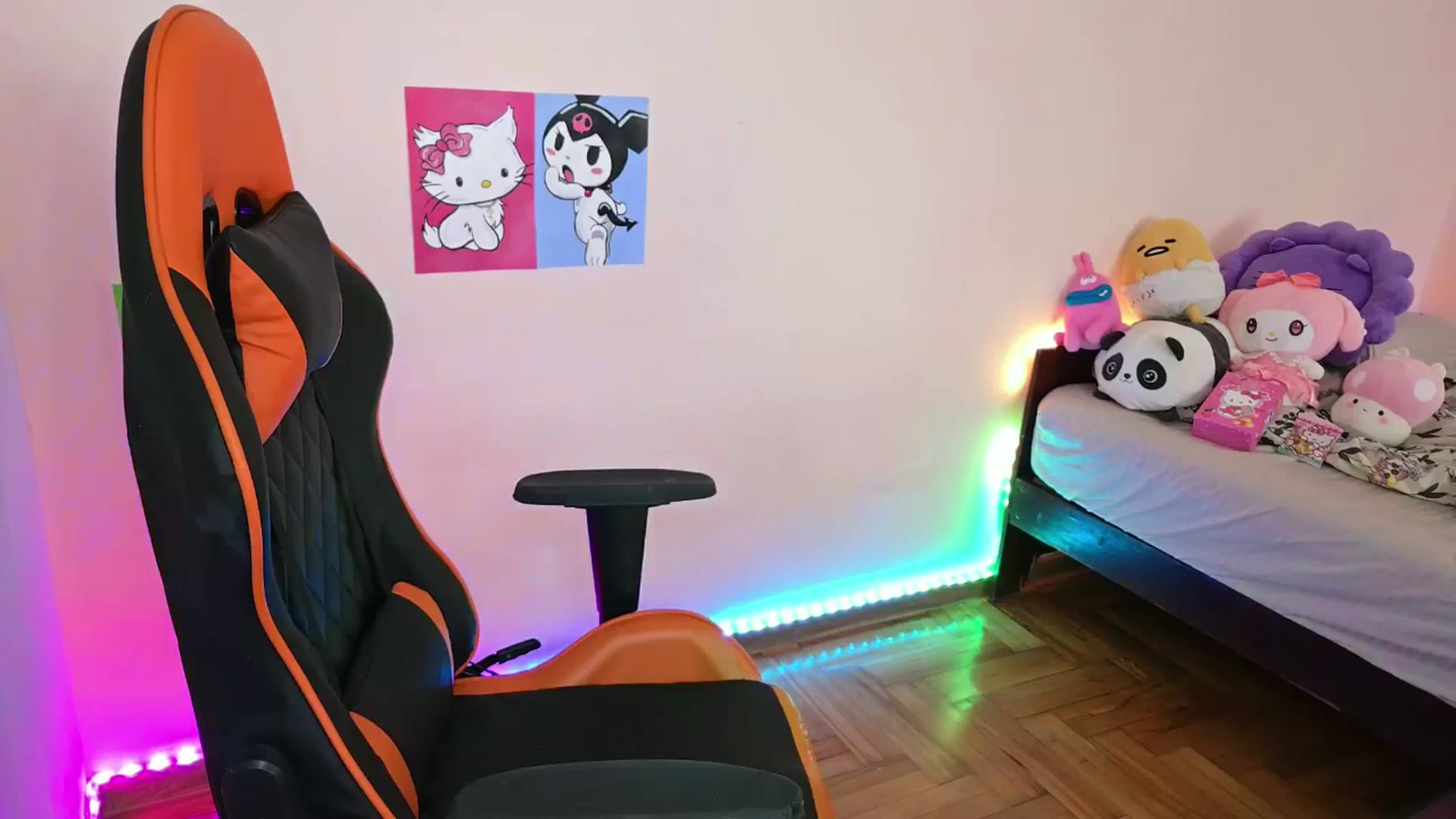 Gallery image thumbnail from PureBlush_xo's myfreecams stream on, 04/06/2026, 06:21 image 3 of 20