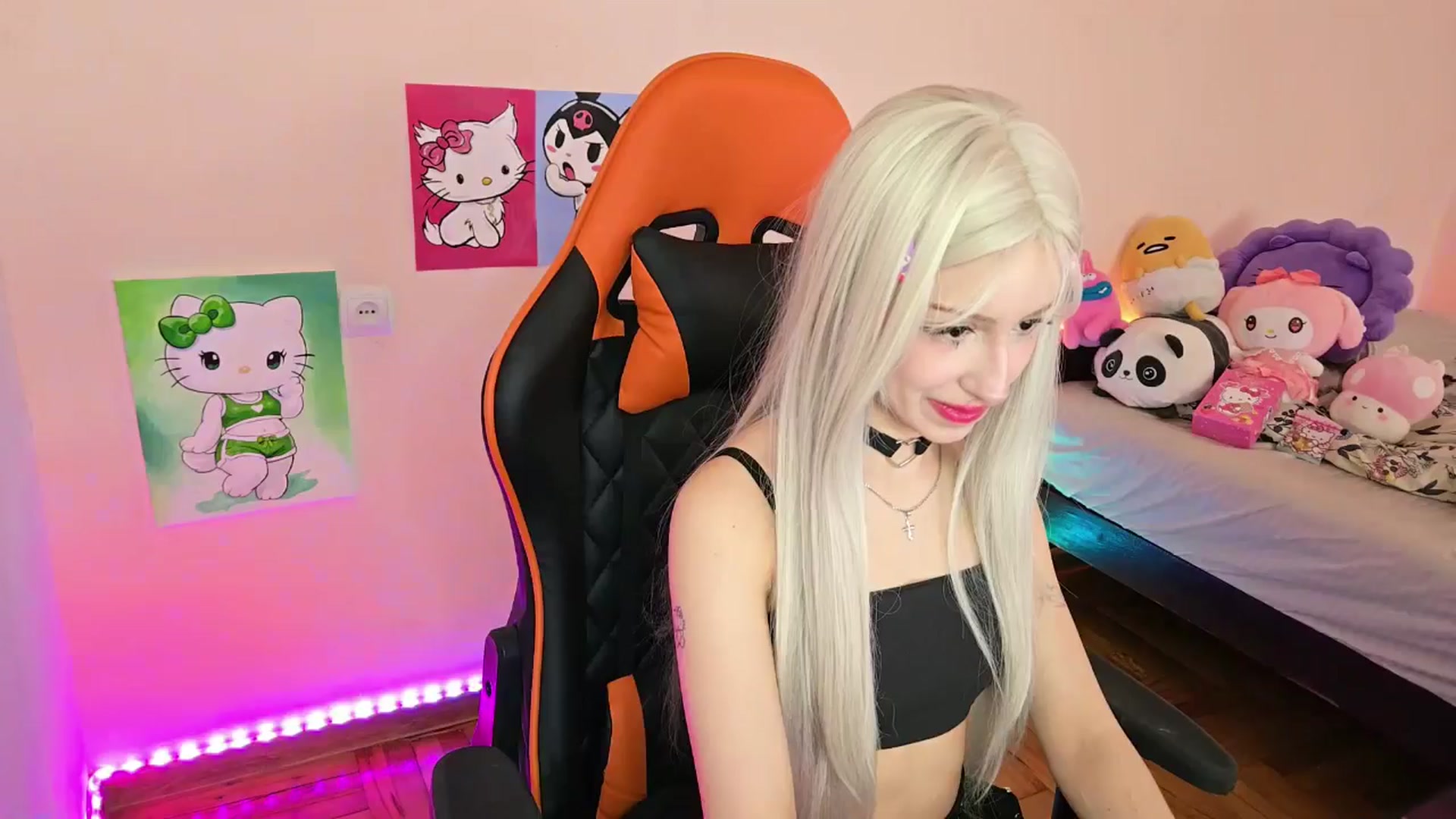 Gallery image thumbnail from PureBlush_xo's myfreecams stream on, 04/06/2026, 06:21 image 20 of 20