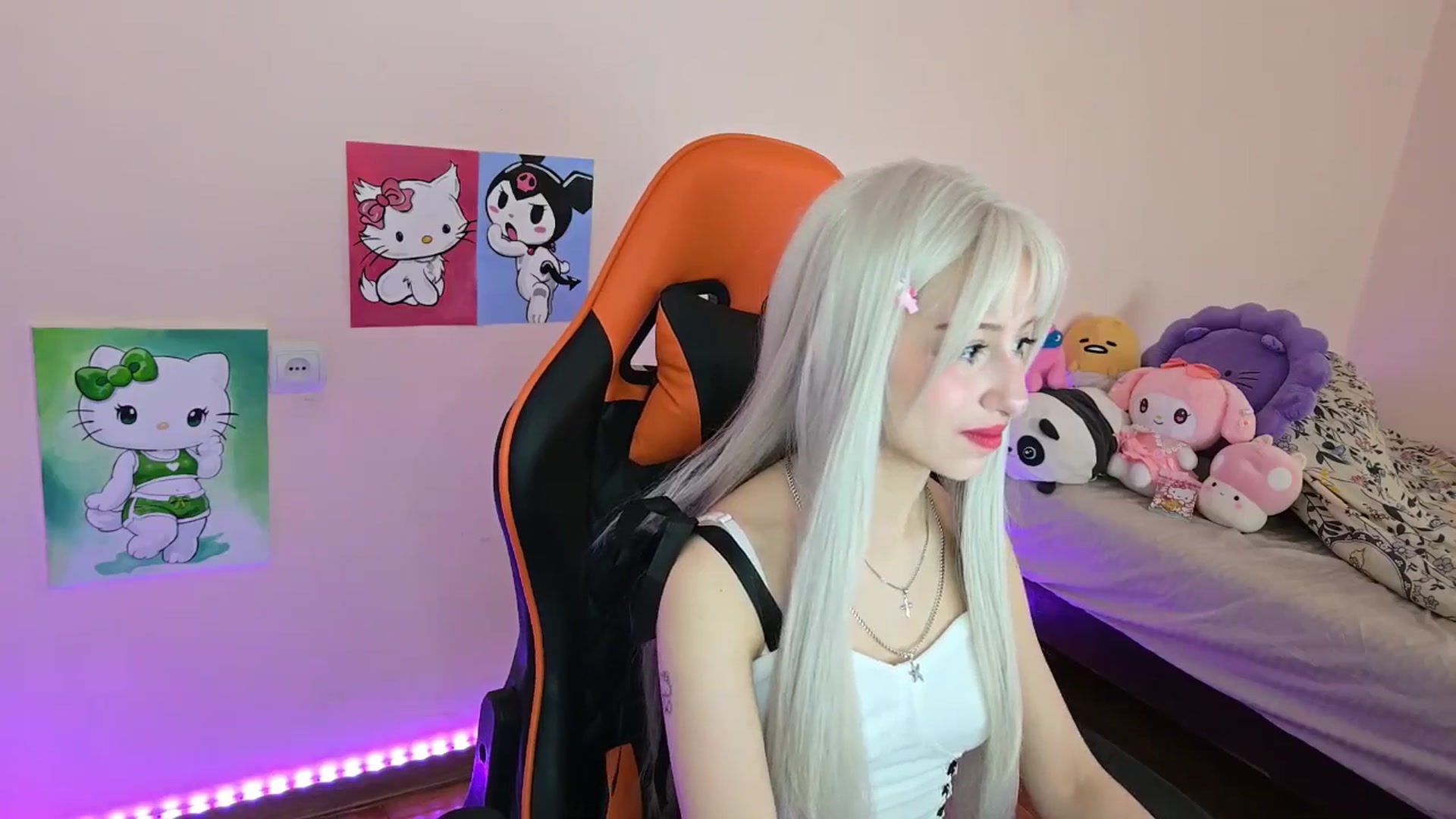 Gallery image thumbnail from PureBlush_xo's myfreecams stream on, 04/09/2026, 07:26 image 13 of 20