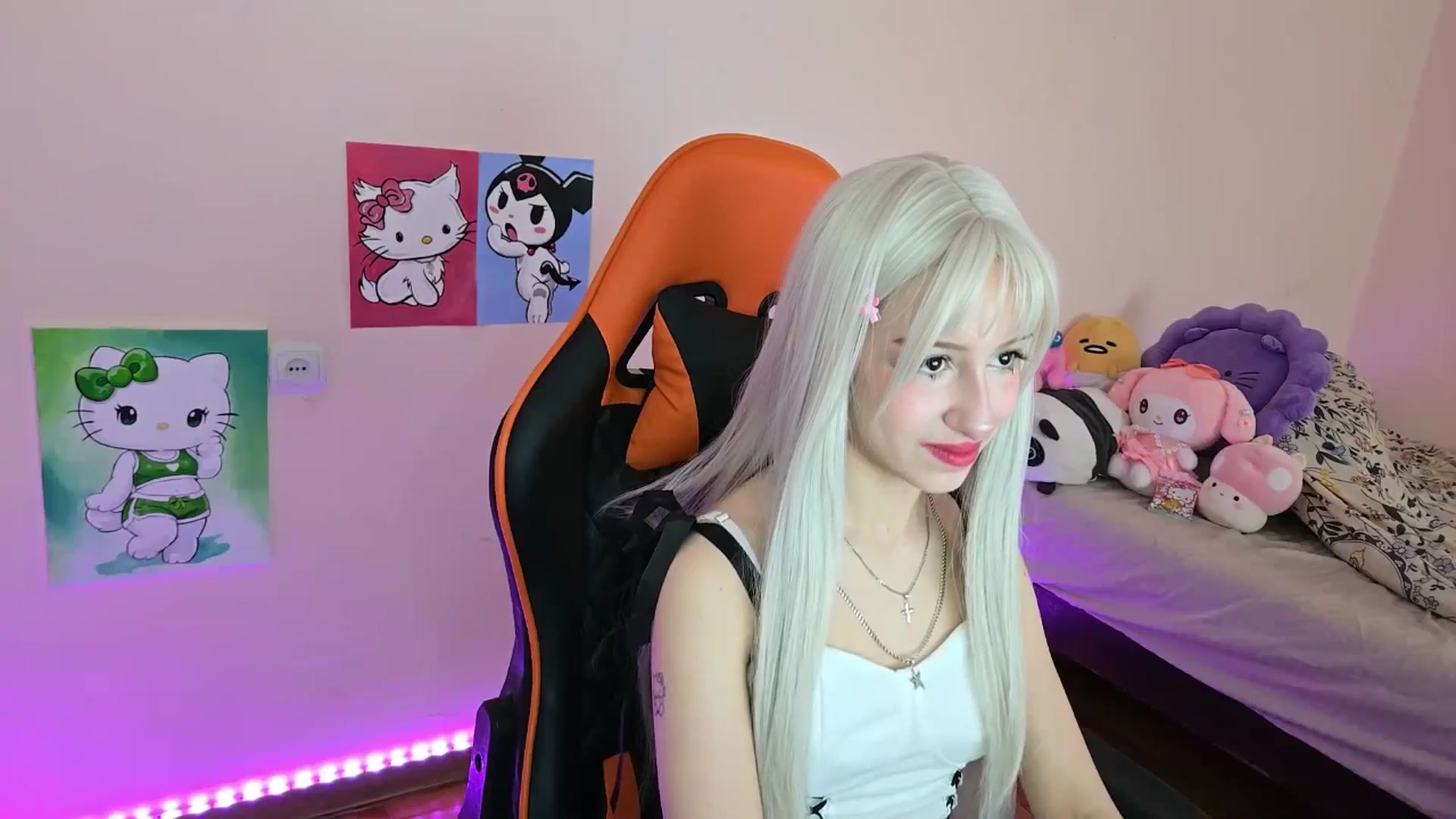 Gallery image thumbnail from PureBlush_xo's myfreecams stream on, 04/09/2026, 07:26 image 7 of 20