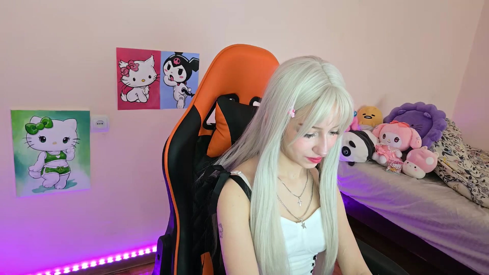 Gallery image thumbnail from PureBlush_xo's myfreecams stream on, 04/09/2026, 07:26 image 12 of 20