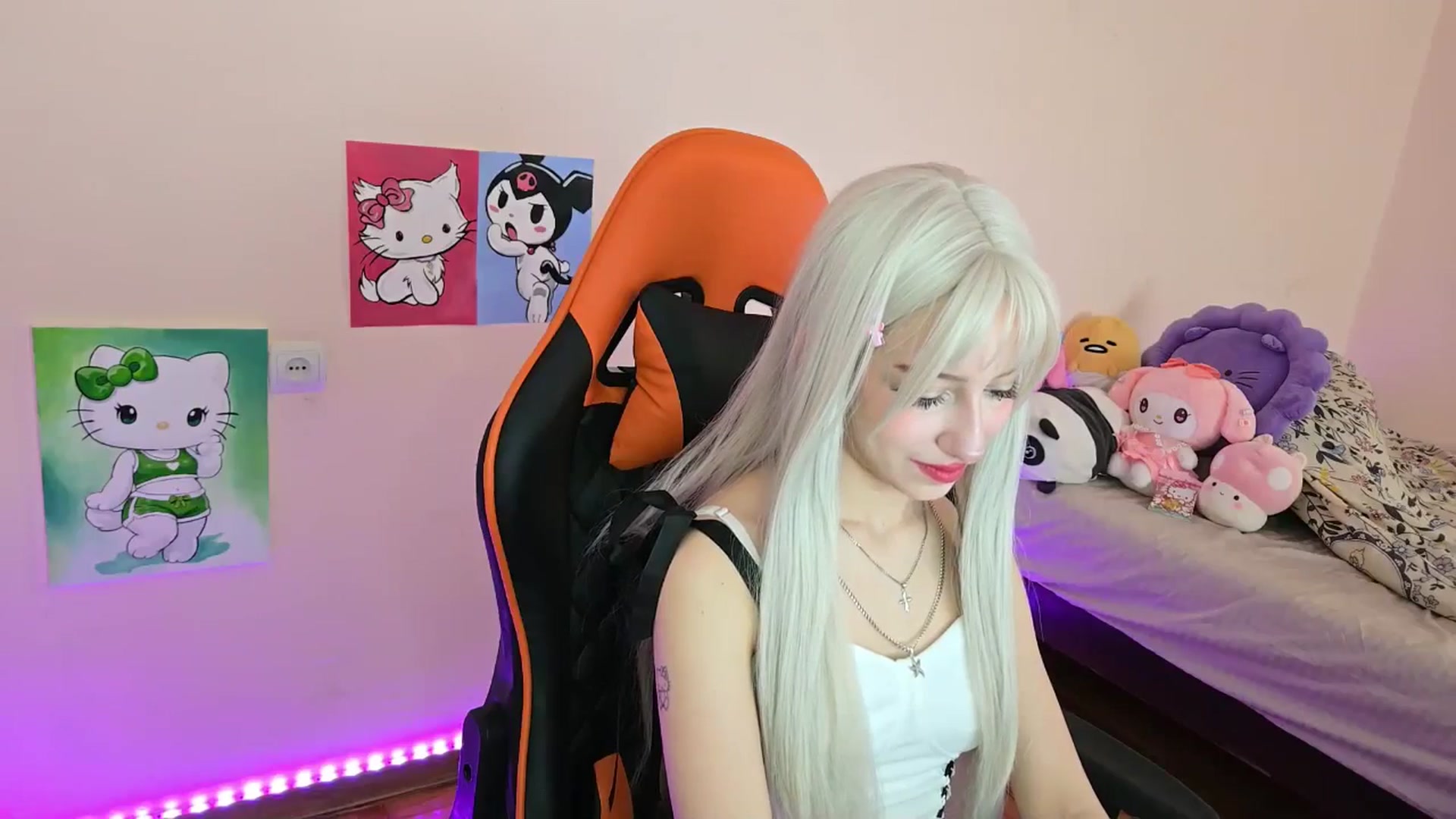 Gallery image thumbnail from PureBlush_xo's myfreecams stream on, 04/09/2026, 07:26 image 18 of 20