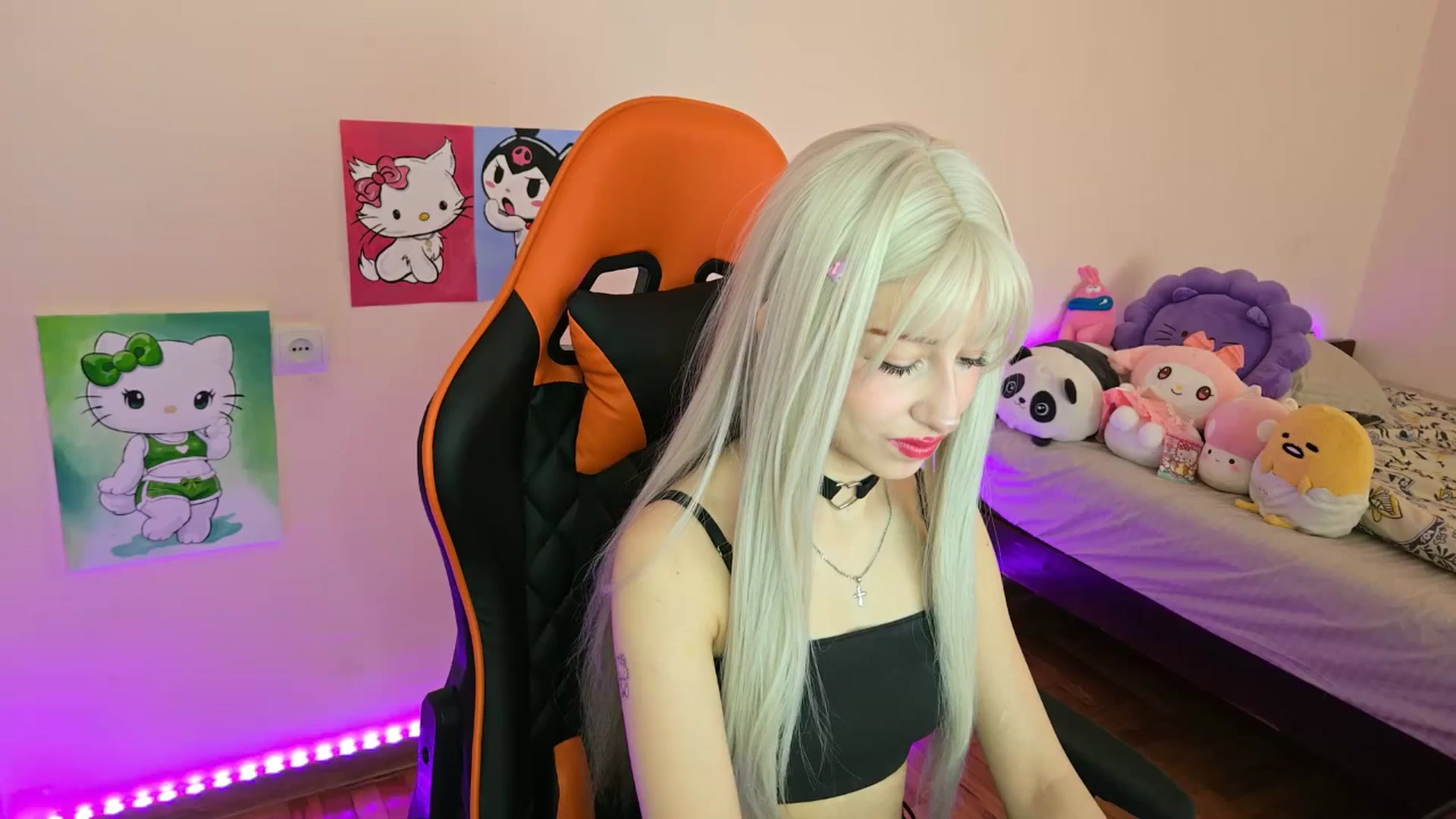 Gallery image thumbnail from PureBlush_xo's myfreecams stream on, 04/11/2026, 06:22 image 3 of 20