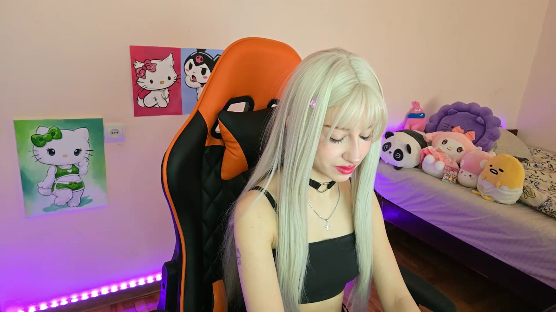 Gallery image thumbnail from PureBlush_xo's myfreecams stream on, 04/11/2026, 06:22 image 12 of 20