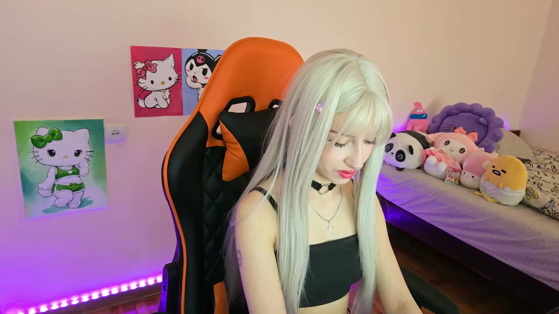 Gallery image thumbnail from PureBlush_xo's myfreecams stream on, 04/11/2026, 06:22 image 10 of 20