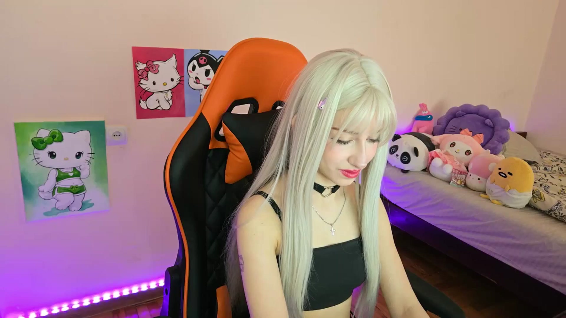 Gallery image thumbnail from PureBlush_xo's myfreecams stream on, 04/11/2026, 06:22 image 8 of 20