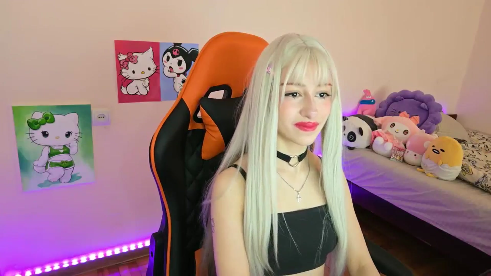 Gallery image thumbnail from PureBlush_xo's myfreecams stream on, 04/11/2026, 06:22 image 20 of 20