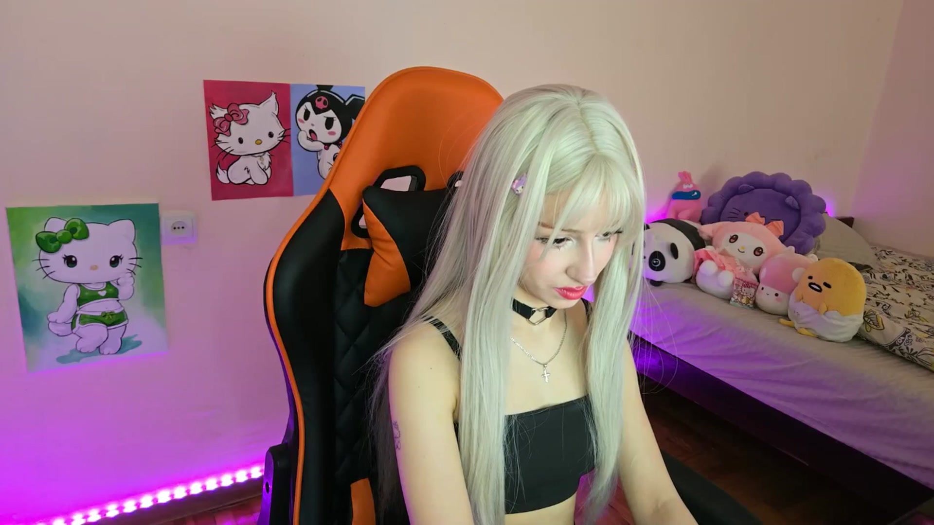 Gallery image thumbnail from PureBlush_xo's myfreecams stream on, 04/11/2026, 07:30 image 3 of 20