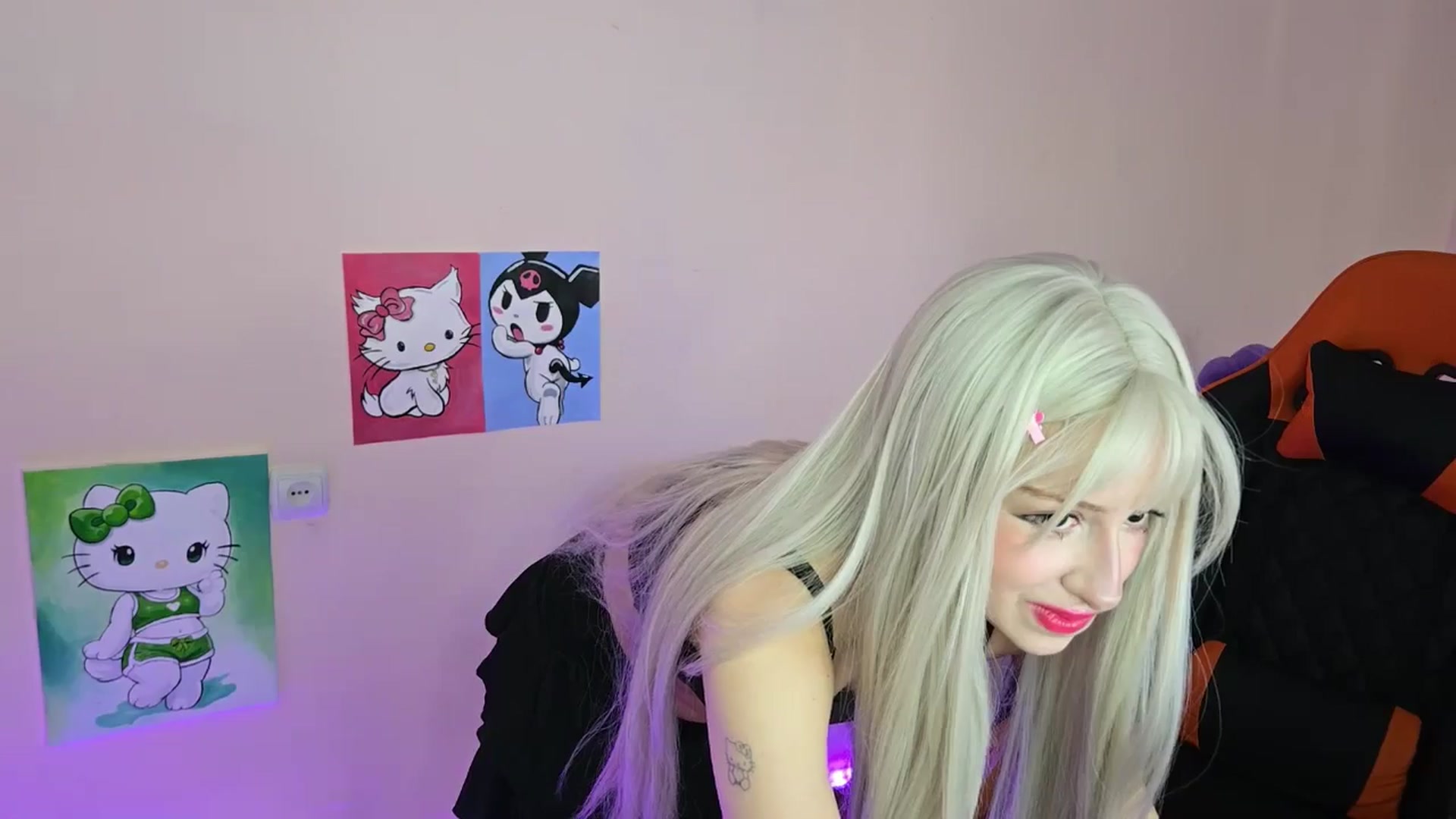 Gallery image thumbnail from PureBlush_xo's myfreecams stream on, 04/15/2026, 06:01 image 5 of 20