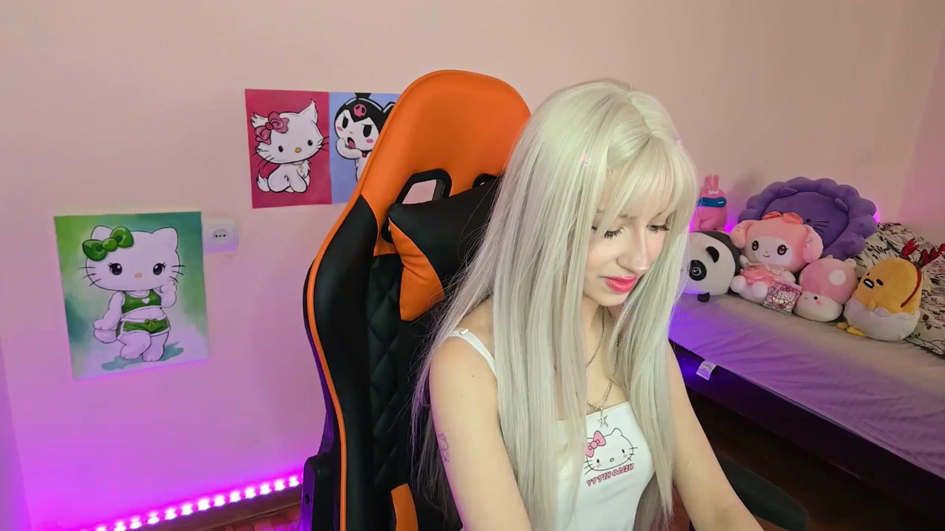 Gallery image thumbnail from PureBlush_xo's myfreecams stream on, 04/16/2026, 06:45 image 20 of 20