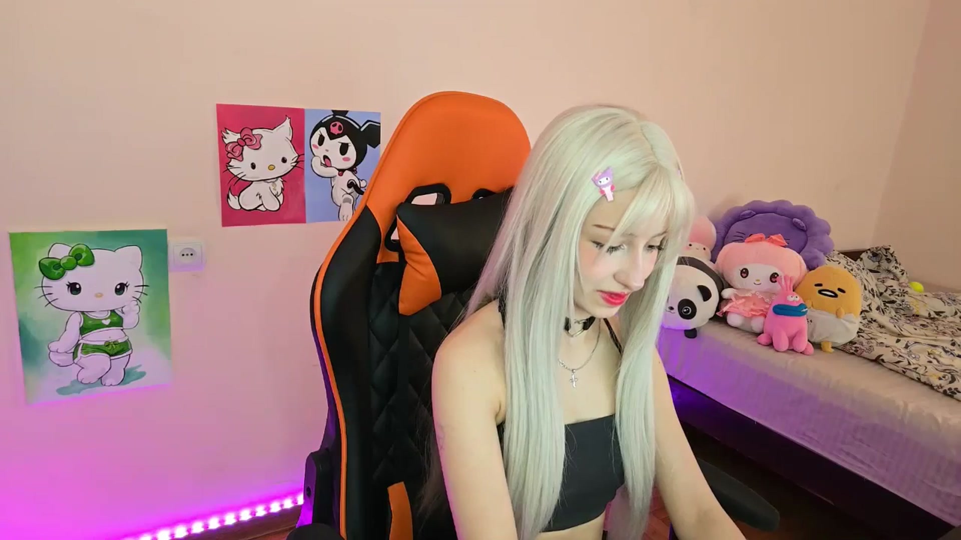 Gallery image thumbnail from PureBlush_xo's myfreecams stream on, 04/23/2026, 05:56 image 5 of 20