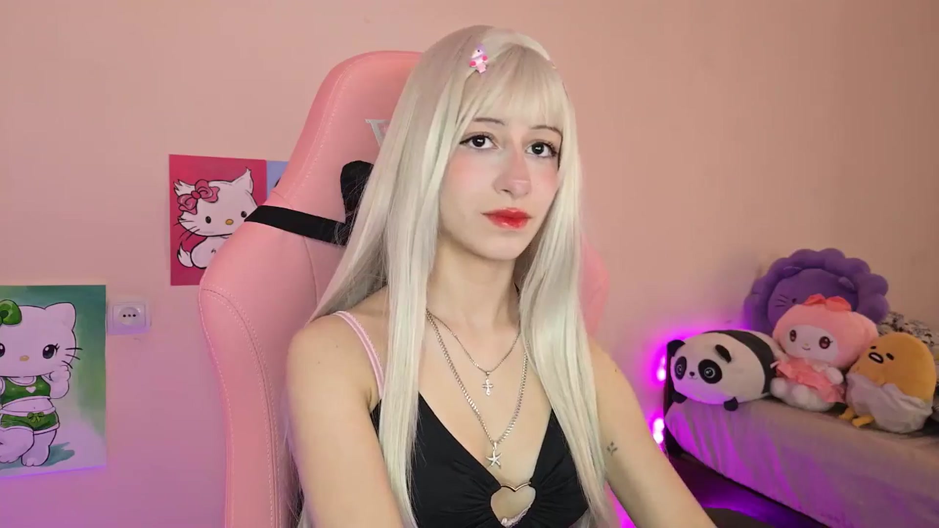 Gallery image thumbnail from PureBlush_xo's myfreecams stream on, 05/07/2026, 04:49 image 20 of 20