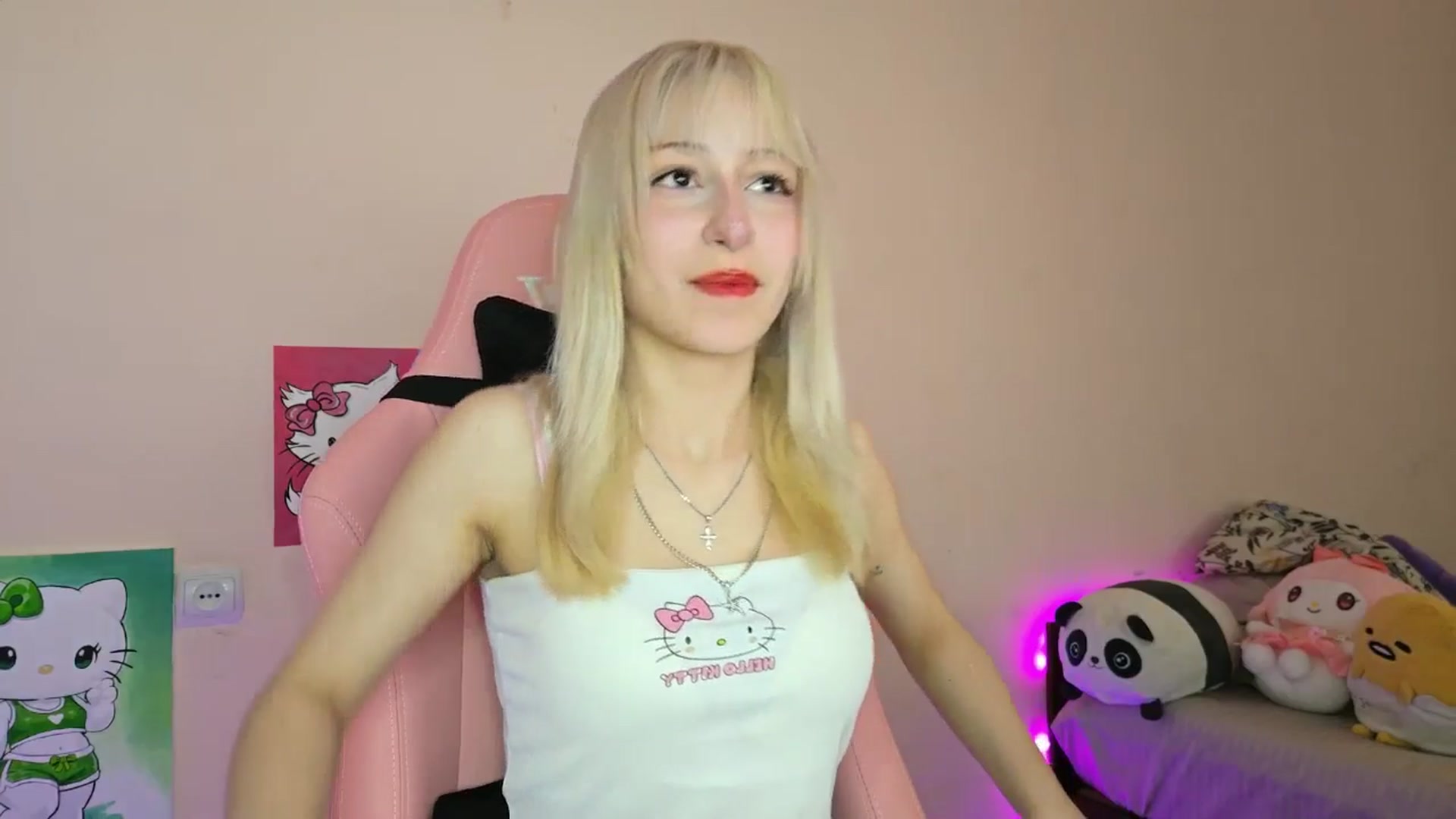 Gallery image thumbnail from PureBlush_xo's myfreecams stream on, 05/09/2026, 08:11 image 10 of 20