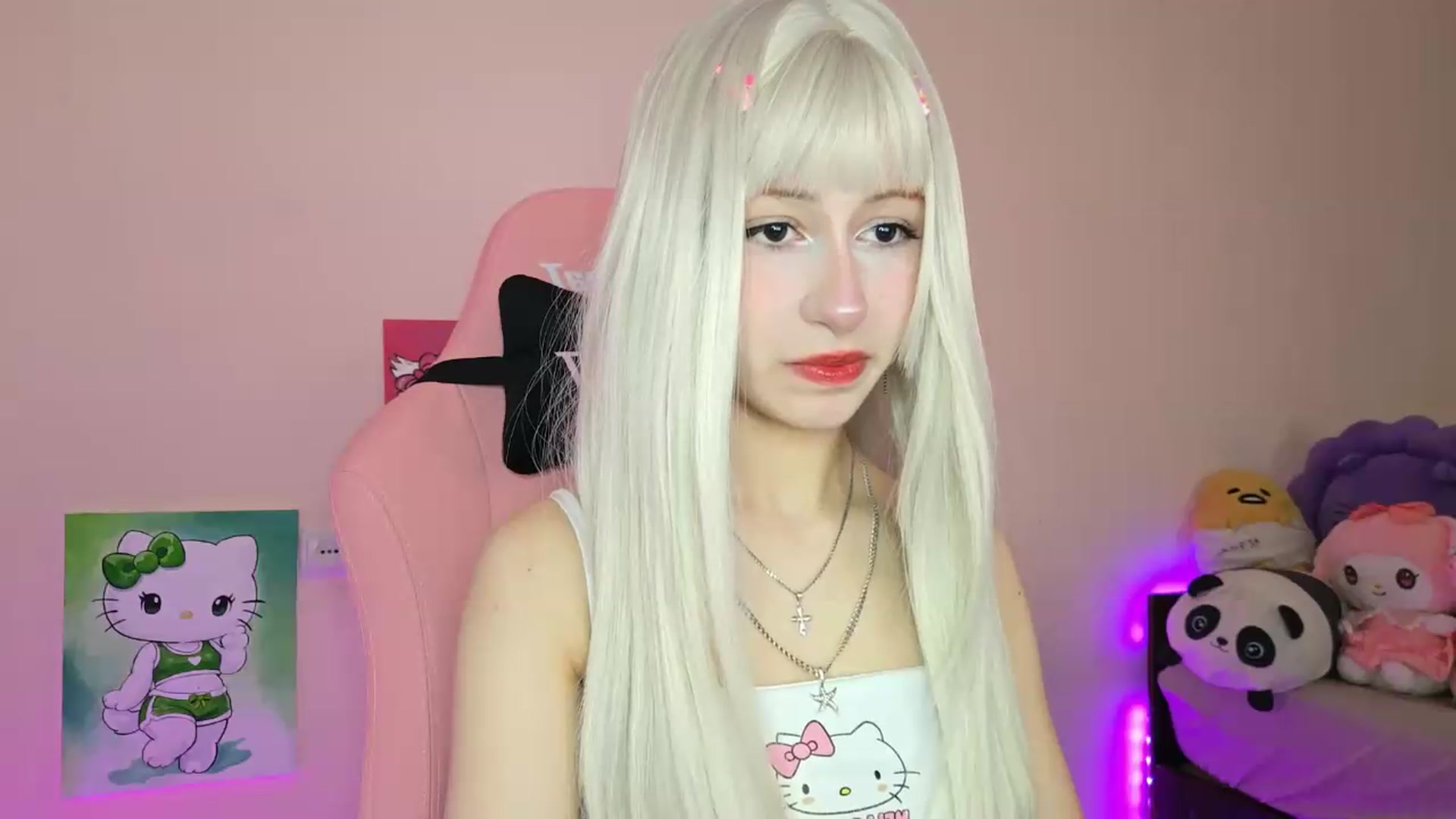 Gallery image thumbnail from PureBlush_xo's myfreecams stream on, 05/14/2026, 07:34 image 14 of 20