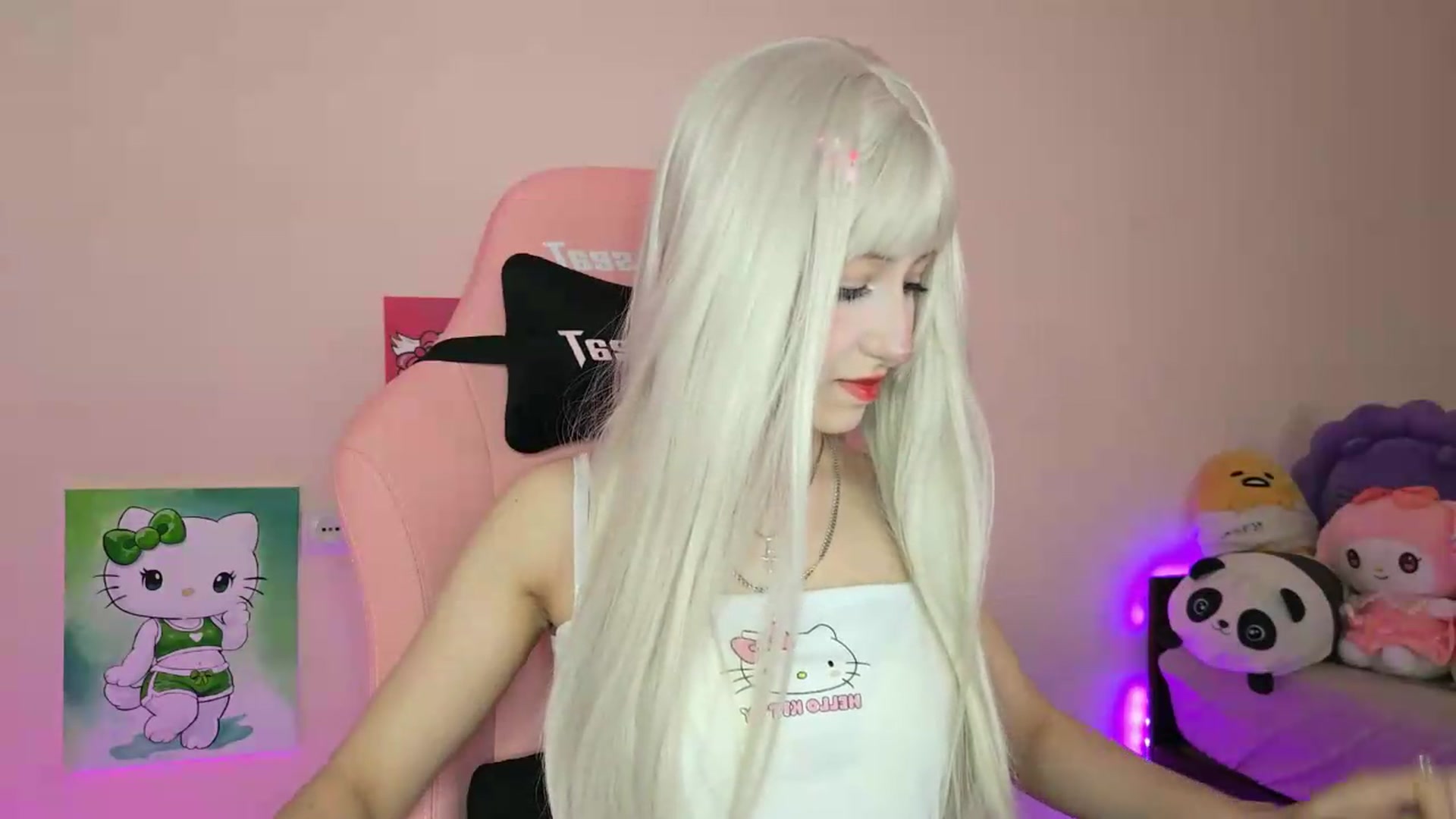Gallery image thumbnail from PureBlush_xo's myfreecams stream on, 05/14/2026, 07:34 image 8 of 20