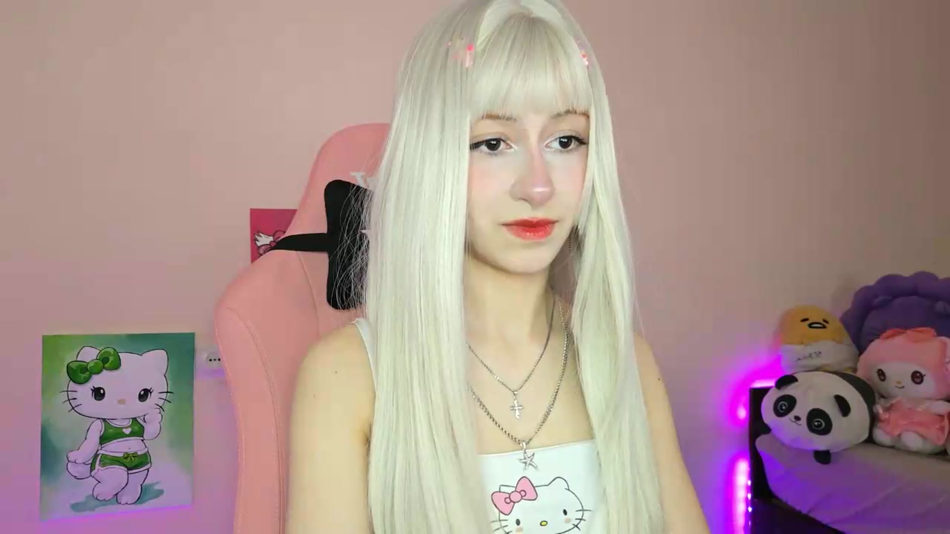 Gallery image thumbnail from PureBlush_xo's myfreecams stream on, 05/14/2026, 07:34 image 12 of 20