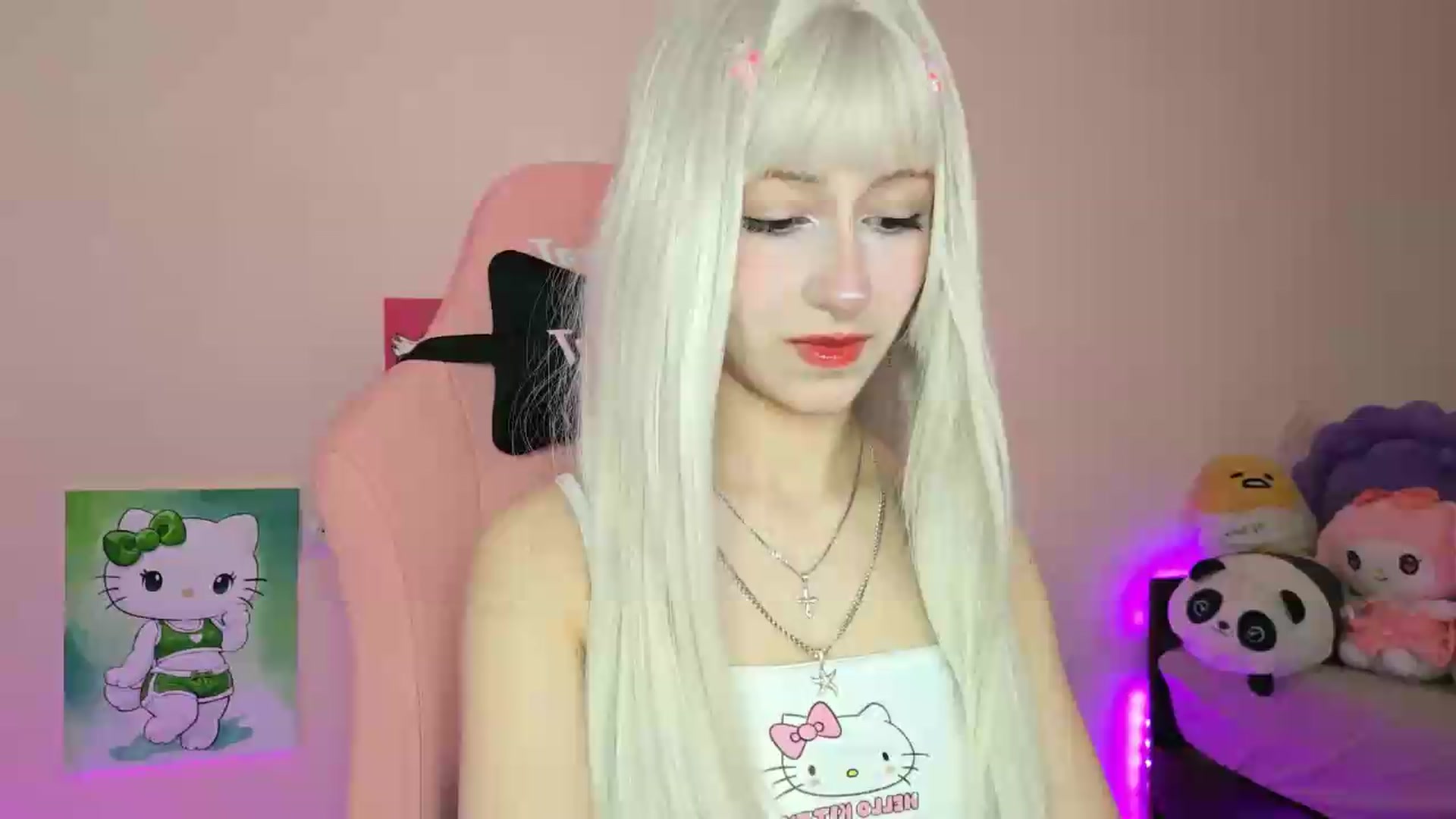 Gallery image thumbnail from PureBlush_xo's myfreecams stream on, 05/14/2026, 07:34 image 5 of 20