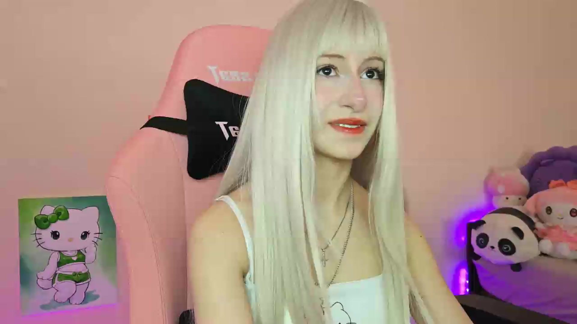 Gallery image thumbnail from PureBlush_xo's myfreecams stream on, 05/15/2026, 06:34 image 1 of 20