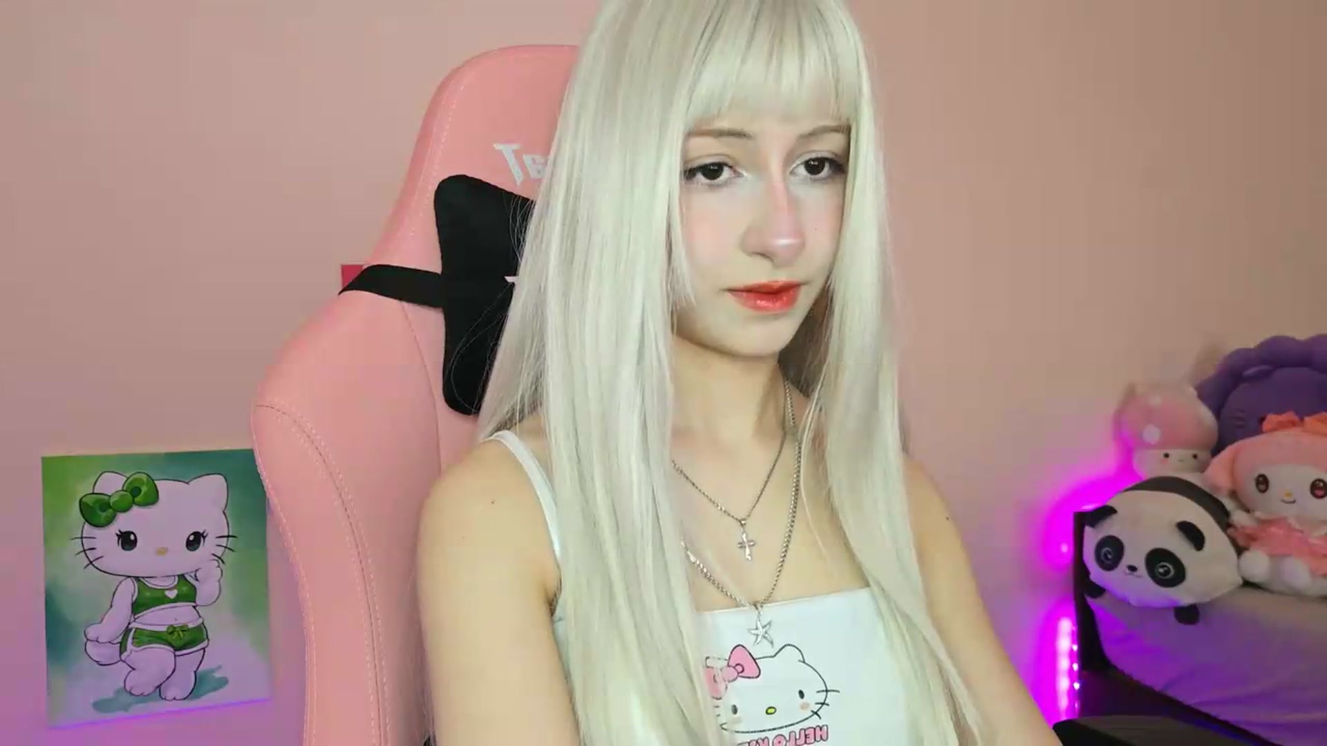 Gallery image thumbnail from PureBlush_xo's myfreecams stream on, 05/15/2026, 06:34 image 7 of 20