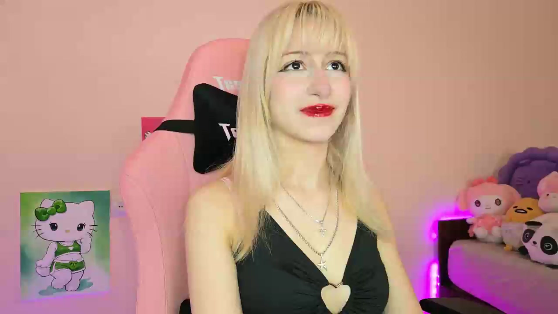 Gallery image thumbnail from PureBlush_xo's myfreecams stream on, 05/26/2026, 05:51 image 8 of 20