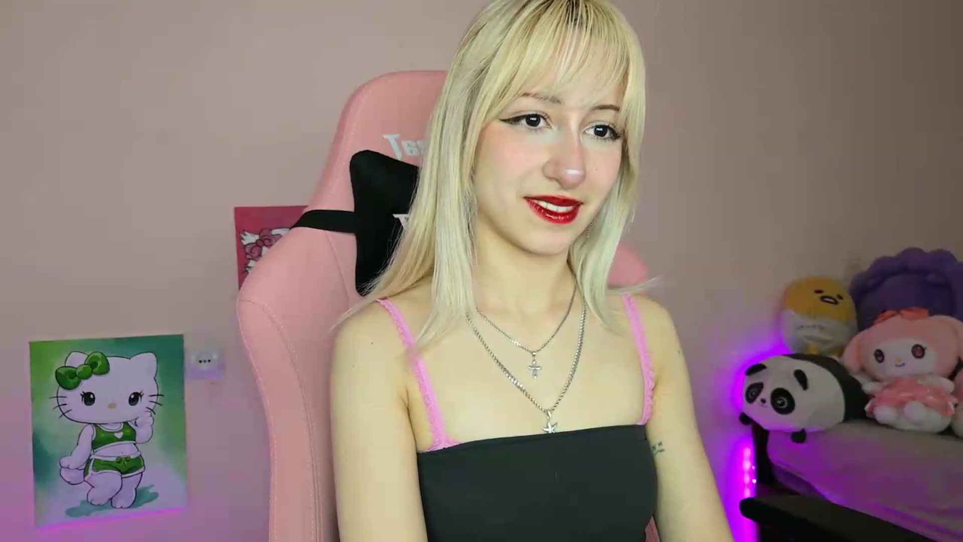 Gallery image thumbnail from PureBlush_xo's myfreecams stream on, 05/28/2026, 05:43 image 20 of 20