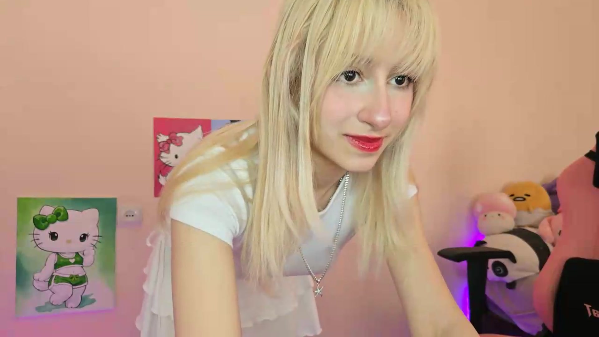 Gallery image thumbnail from PureBlush_xo's myfreecams stream on, 05/29/2026, 09:06 image 5 of 20