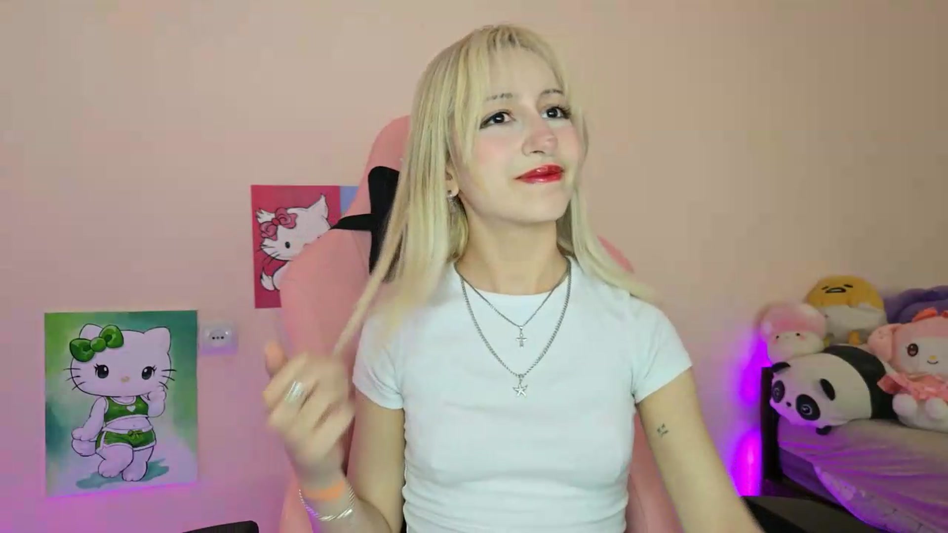 Gallery image thumbnail from PureBlush_xo's myfreecams stream on, 05/30/2026, 09:34 image 7 of 20