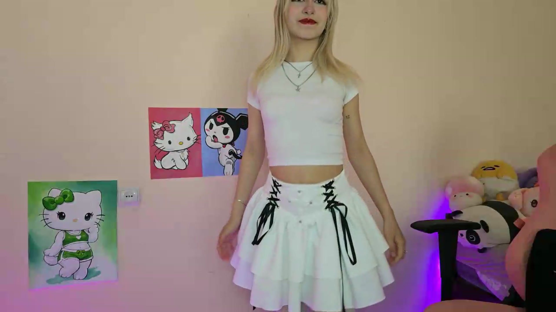 Gallery image thumbnail from PureBlush_xo's myfreecams stream on, 05/30/2026, 09:34 image 18 of 20