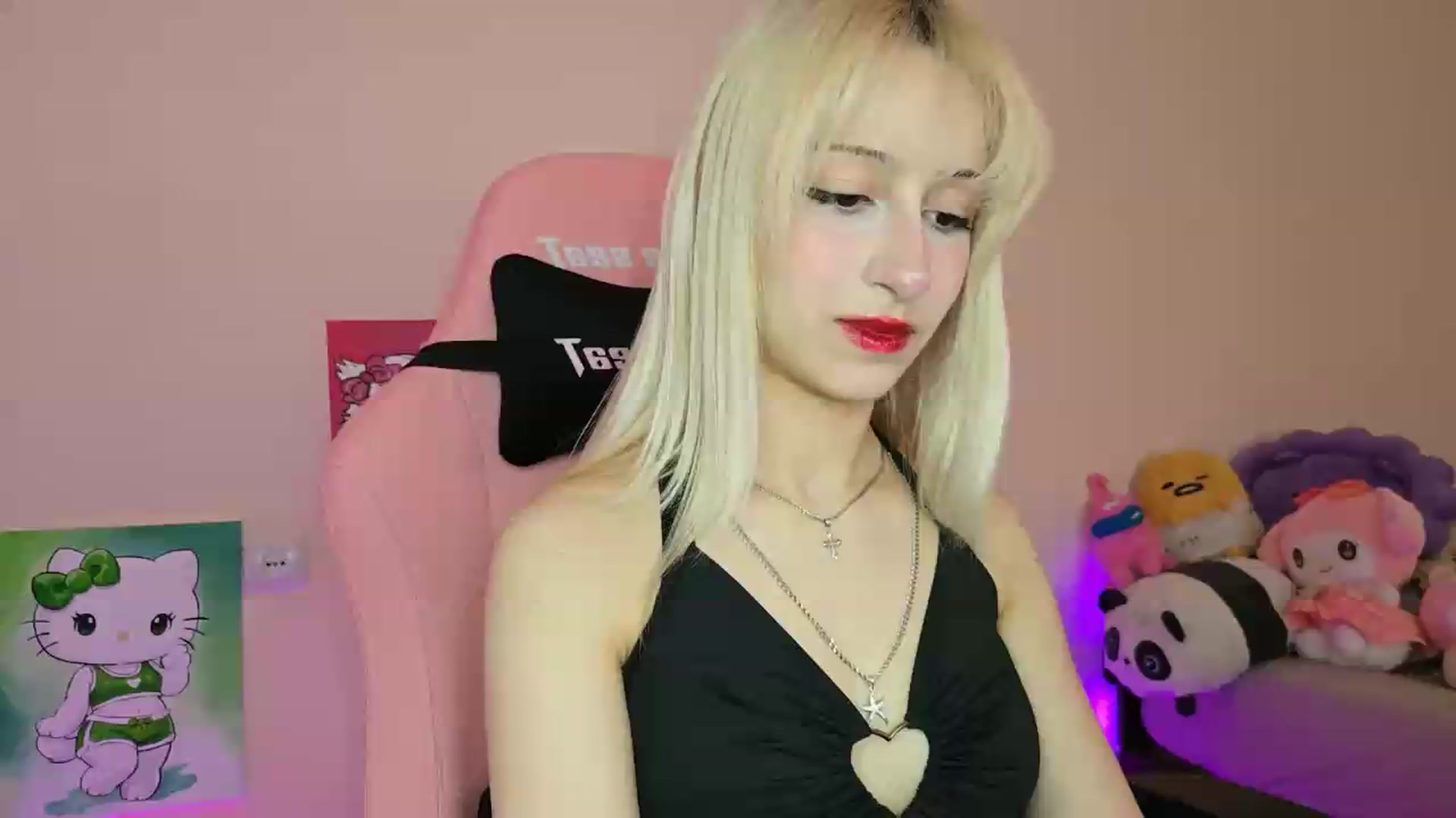 Gallery image thumbnail from PureBlush_xo's myfreecams stream on, 06/02/2026, 06:58 image 20 of 20
