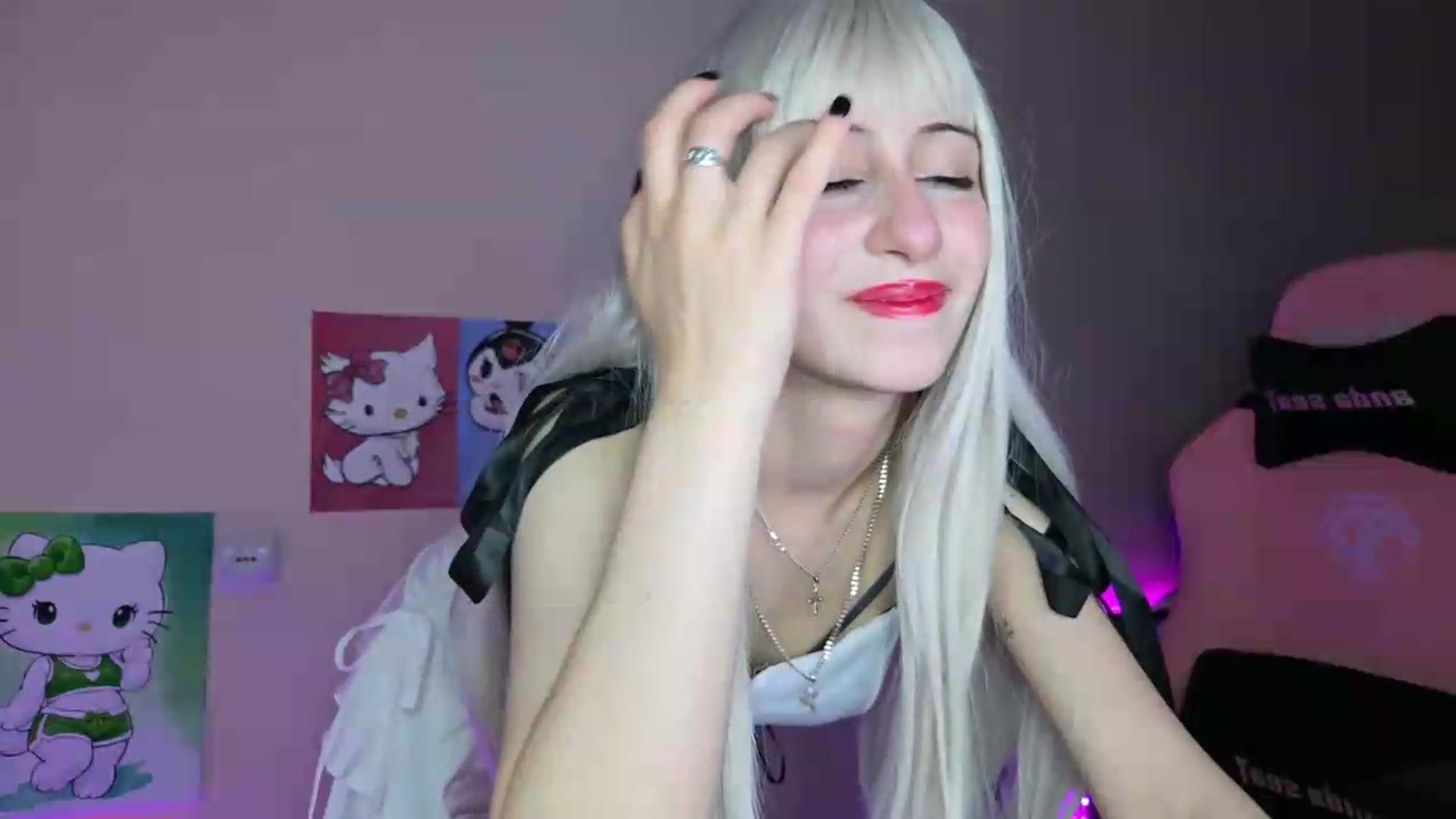 Gallery image thumbnail from PureBlush_xo's myfreecams stream on, 06/11/2026, 23:25 image 10 of 20