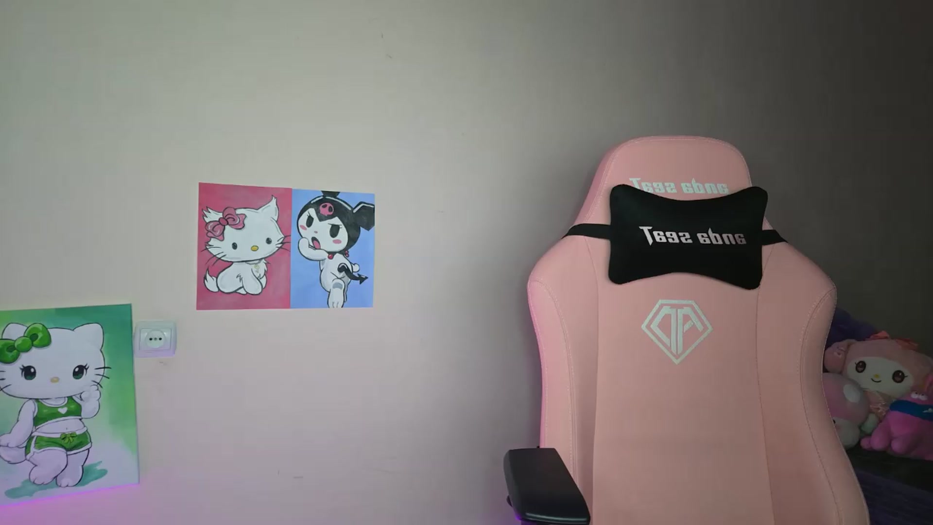 Gallery image thumbnail from PureBlush_xo's myfreecams stream on, 06/13/2026, 24:10 image 6 of 20