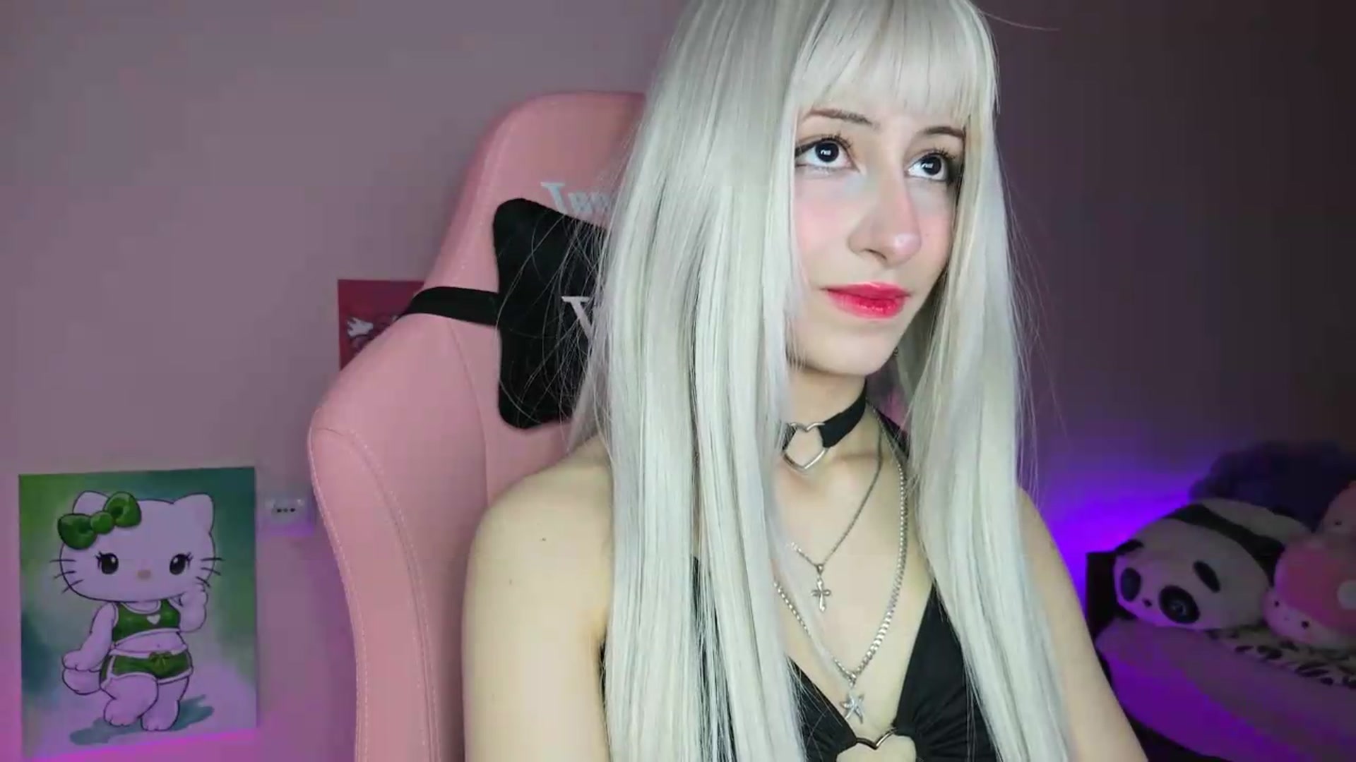 Gallery image thumbnail from PureBlush_xo's myfreecams stream on, 06/14/2026, 01:40 image 14 of 20